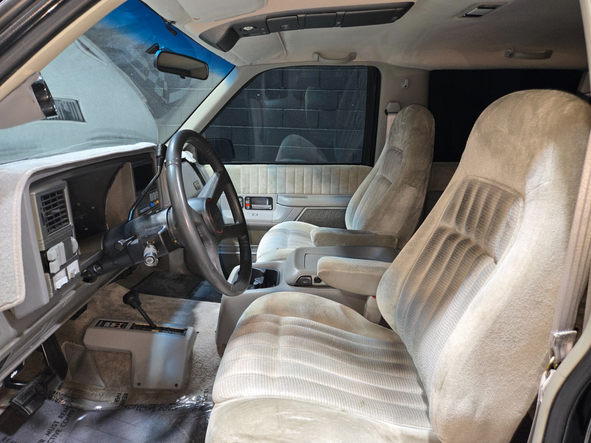 1993 GMC Yukon 12