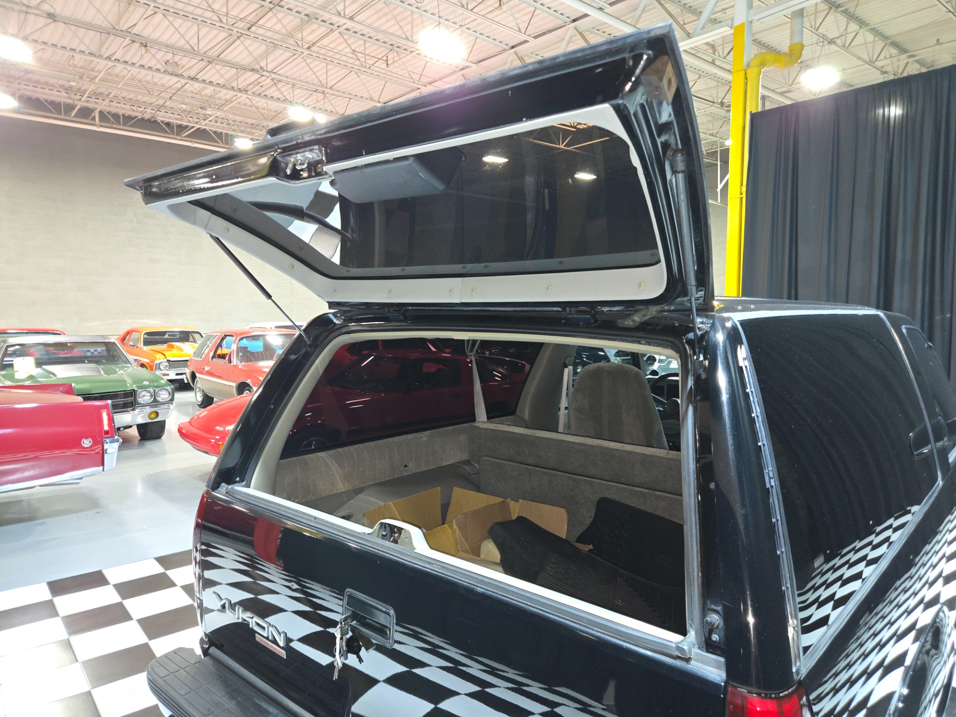 1993 GMC Yukon 74