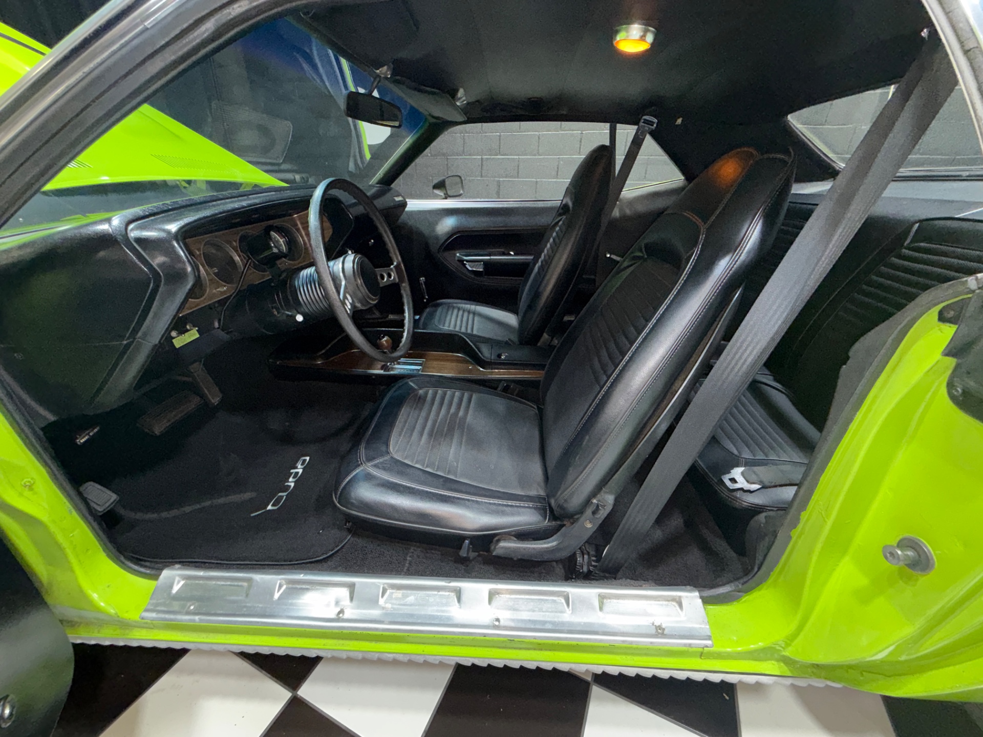 1970 Plymouth Cuda 102