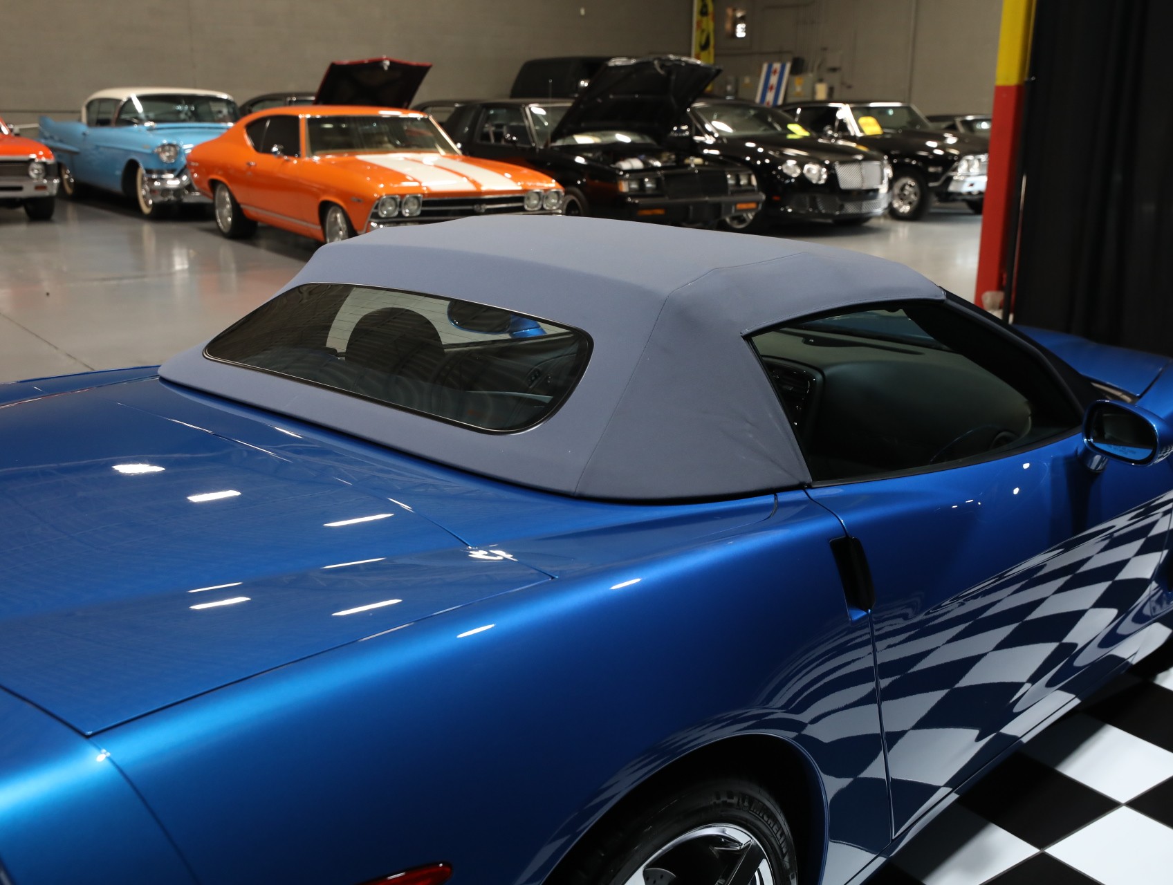 2010 Chevrolet Corvette 10