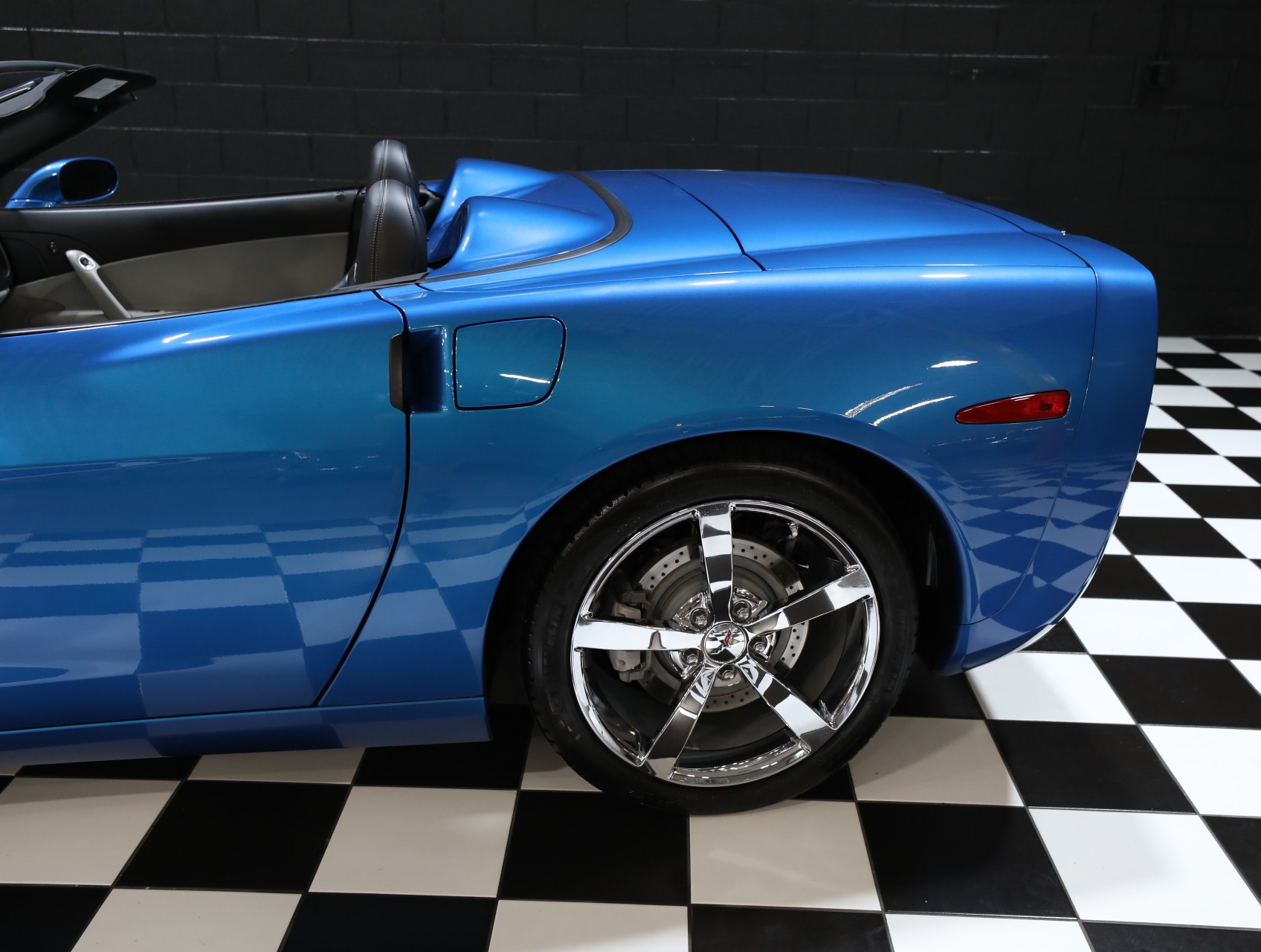 2010 Chevrolet Corvette 35