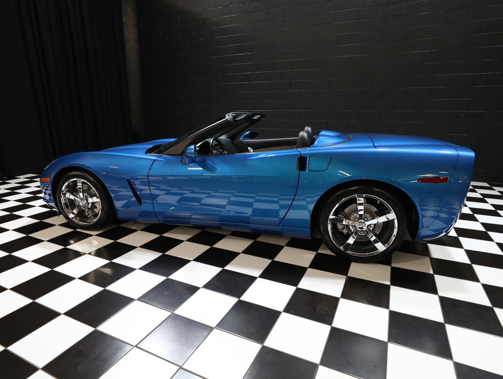 2010 Chevrolet Corvette 36