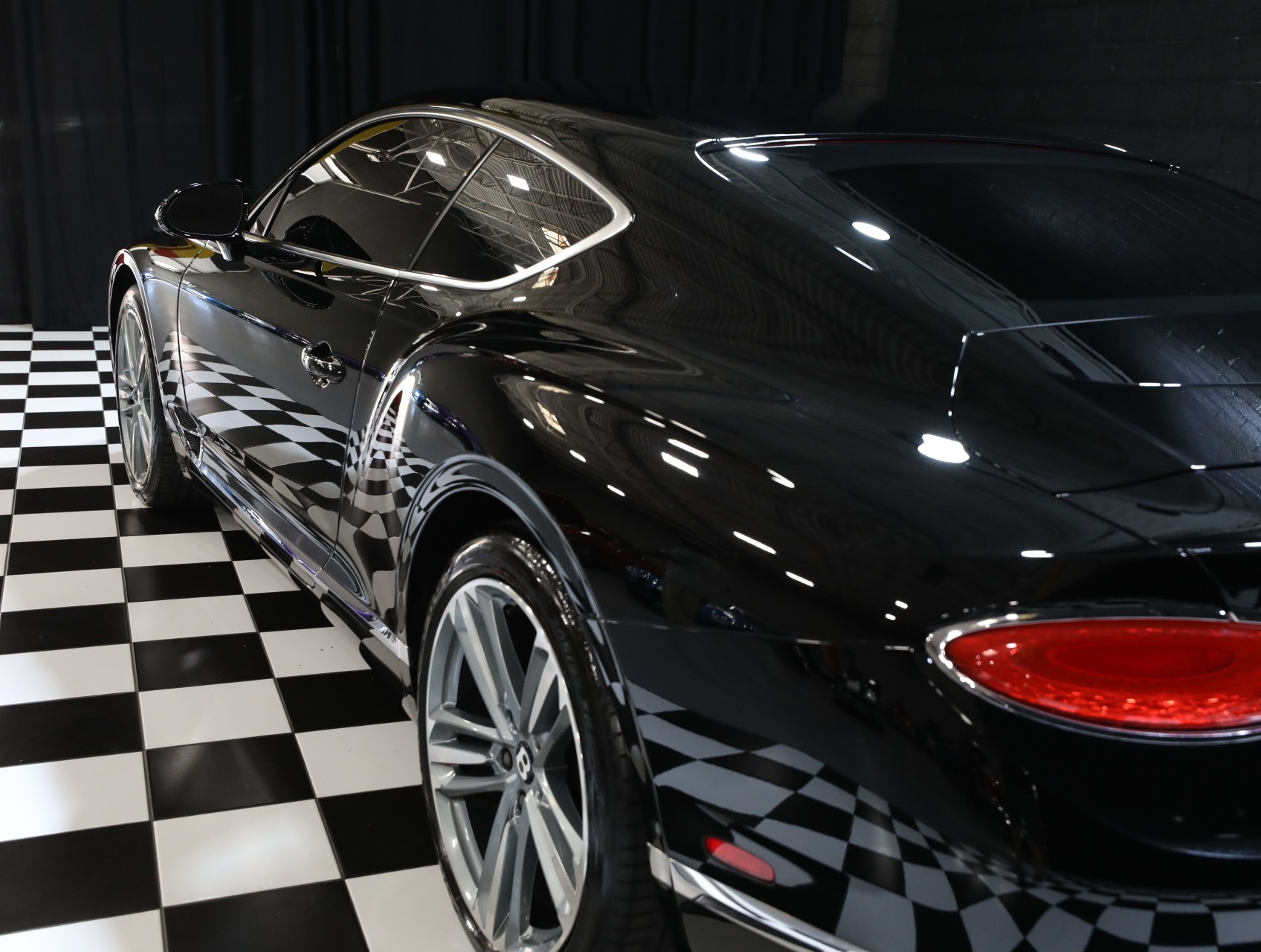 2024 Bentley Continental 27