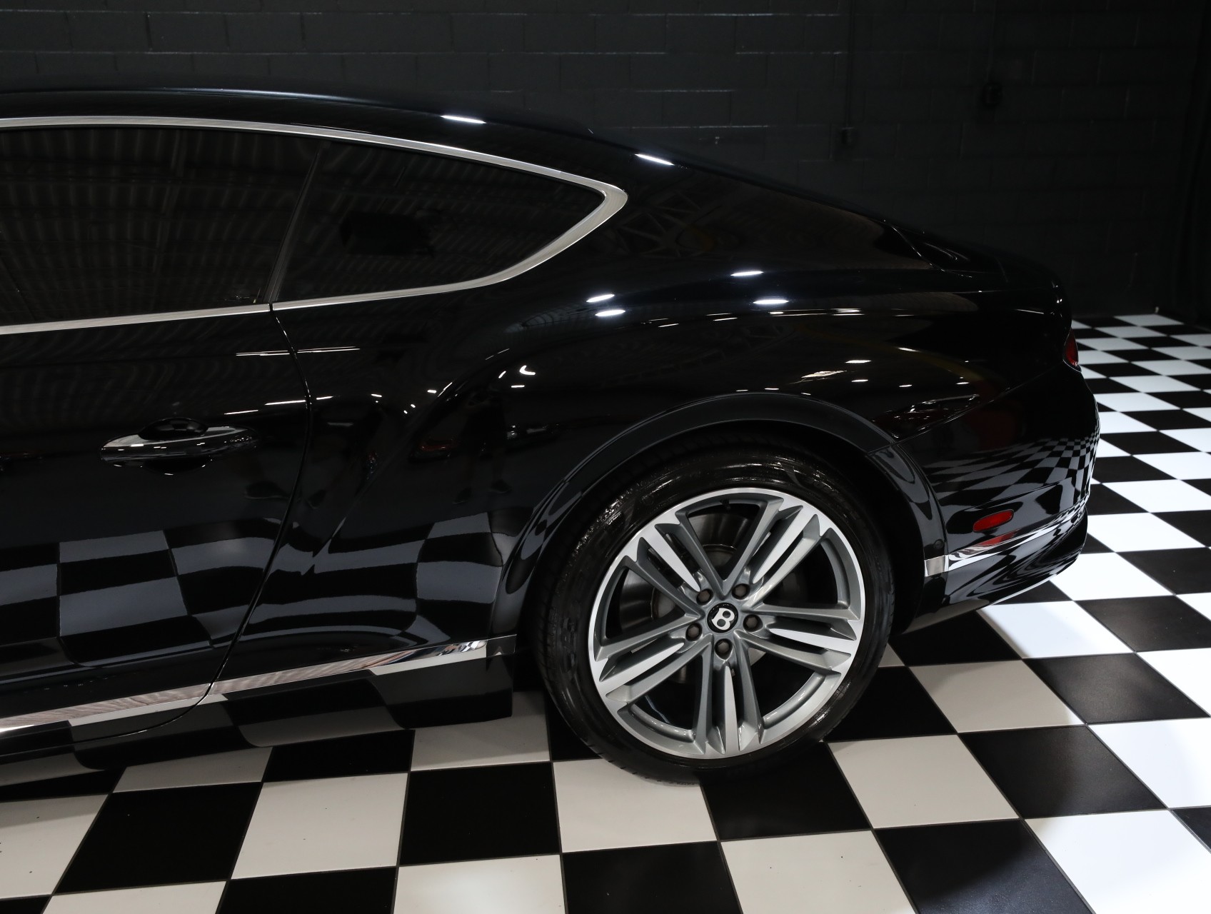 2024 Bentley Continental 28