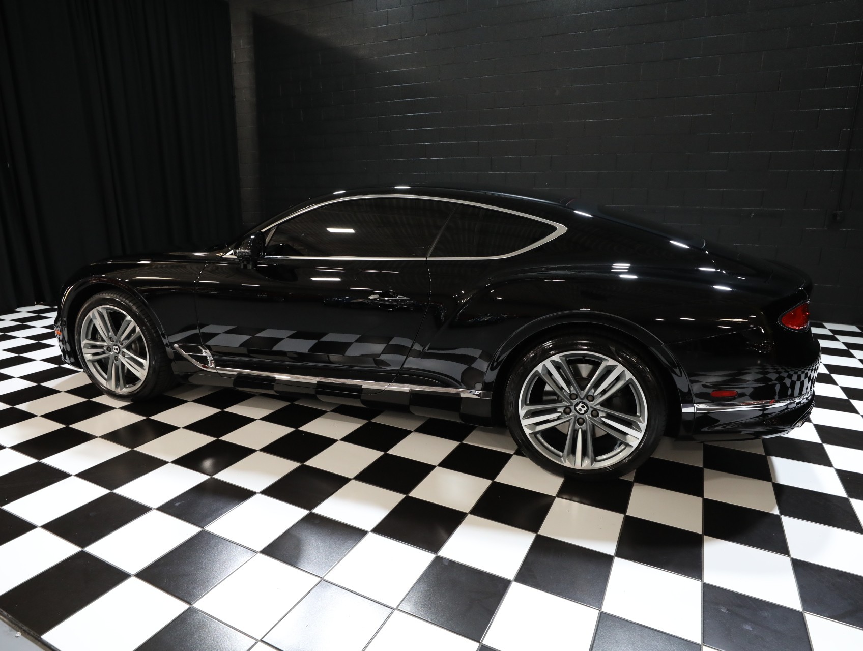 2024 Bentley Continental 29