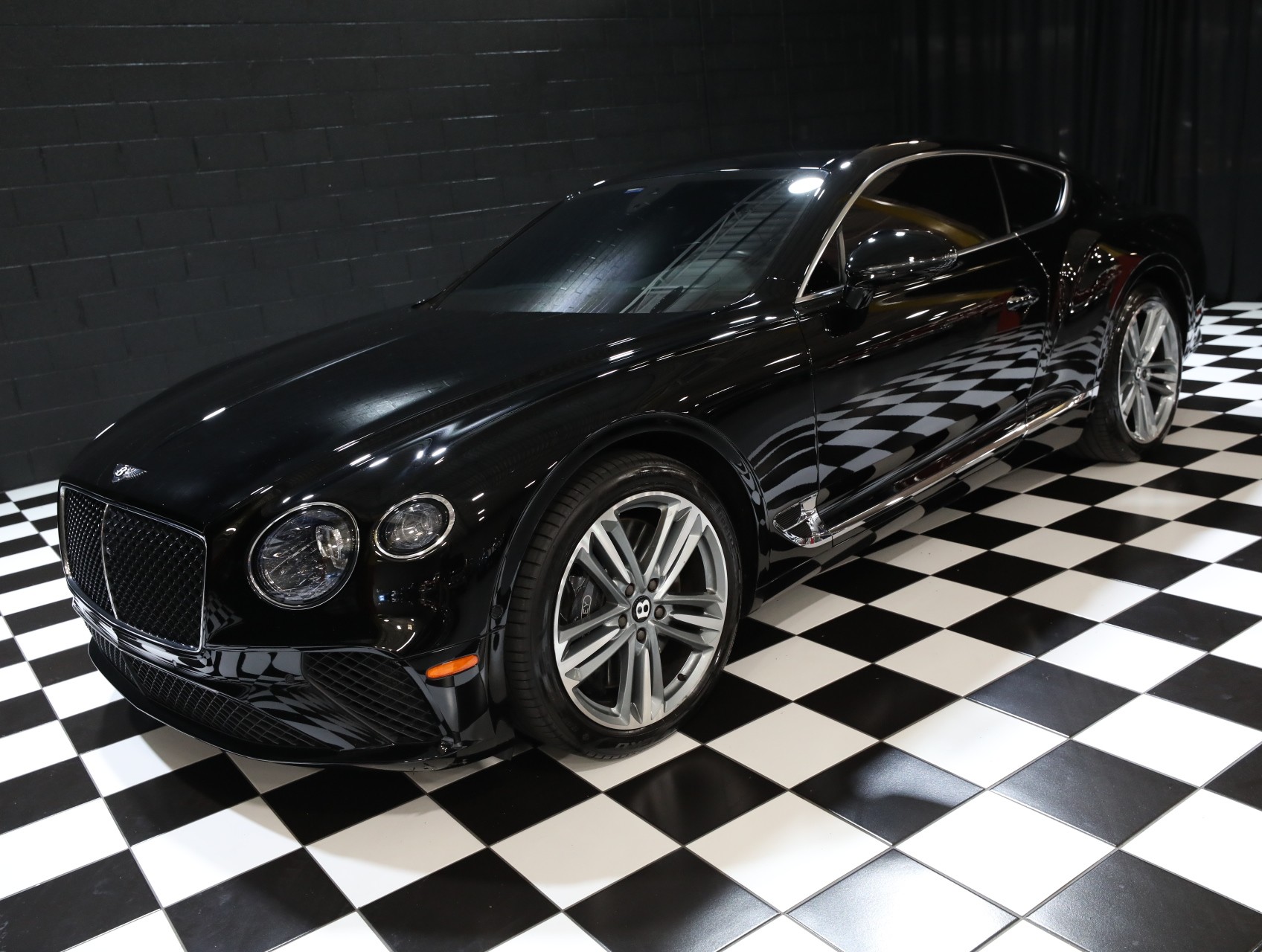 2024 Bentley Continental 8