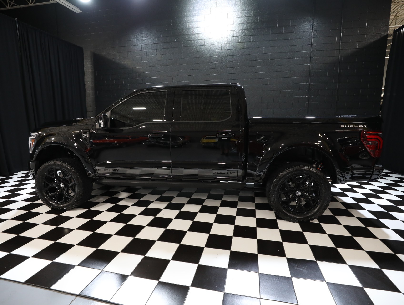 2025 Ford F-150 33
