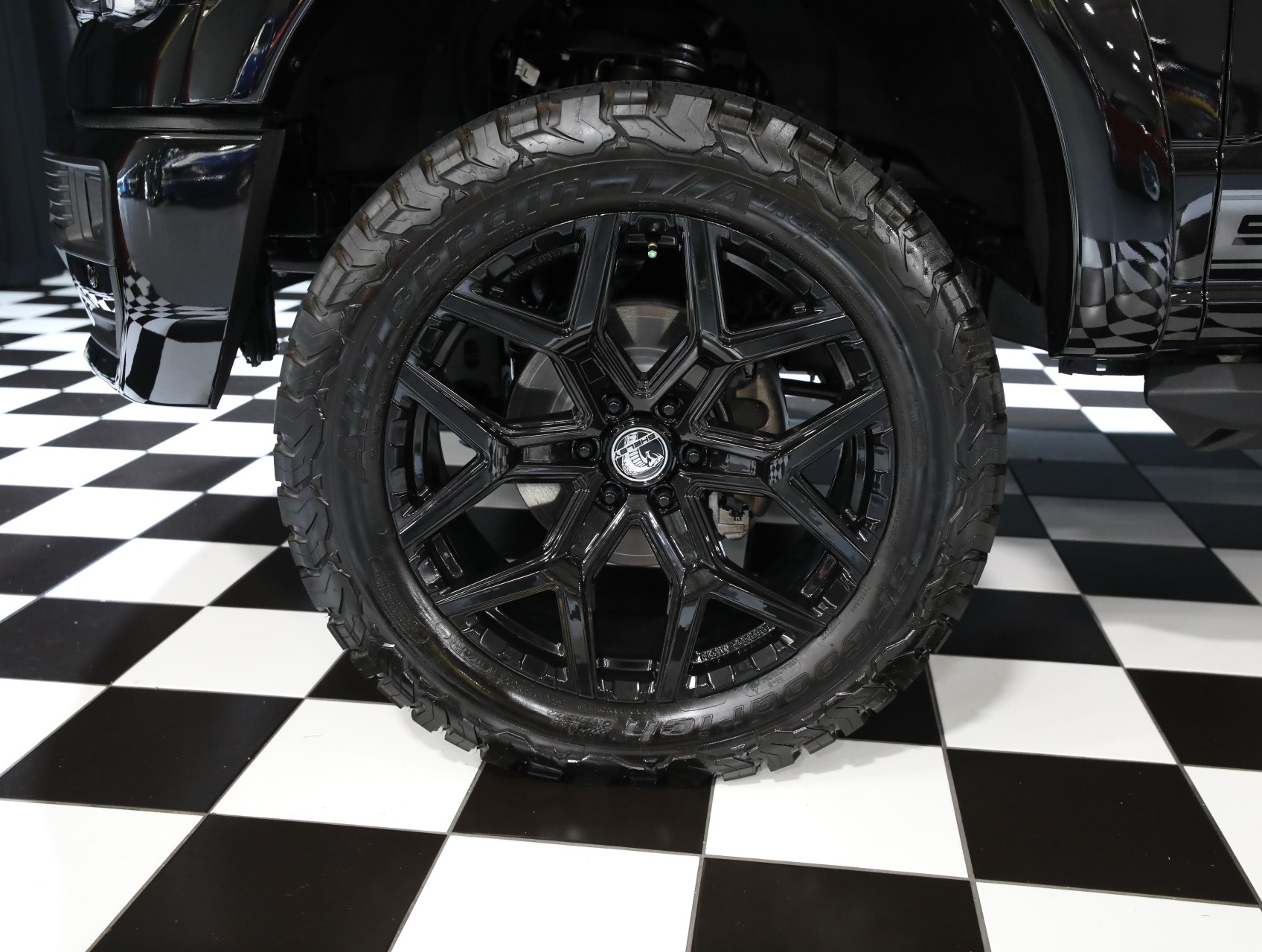 2025 Ford F-150 40