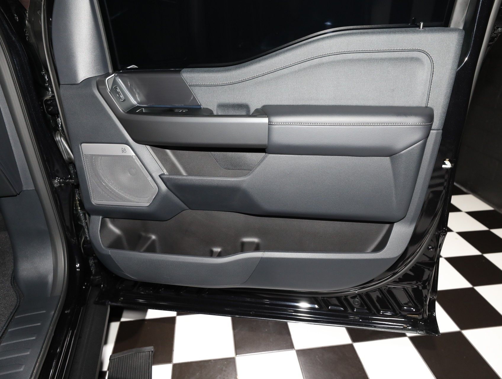 2025 Ford F-150 45