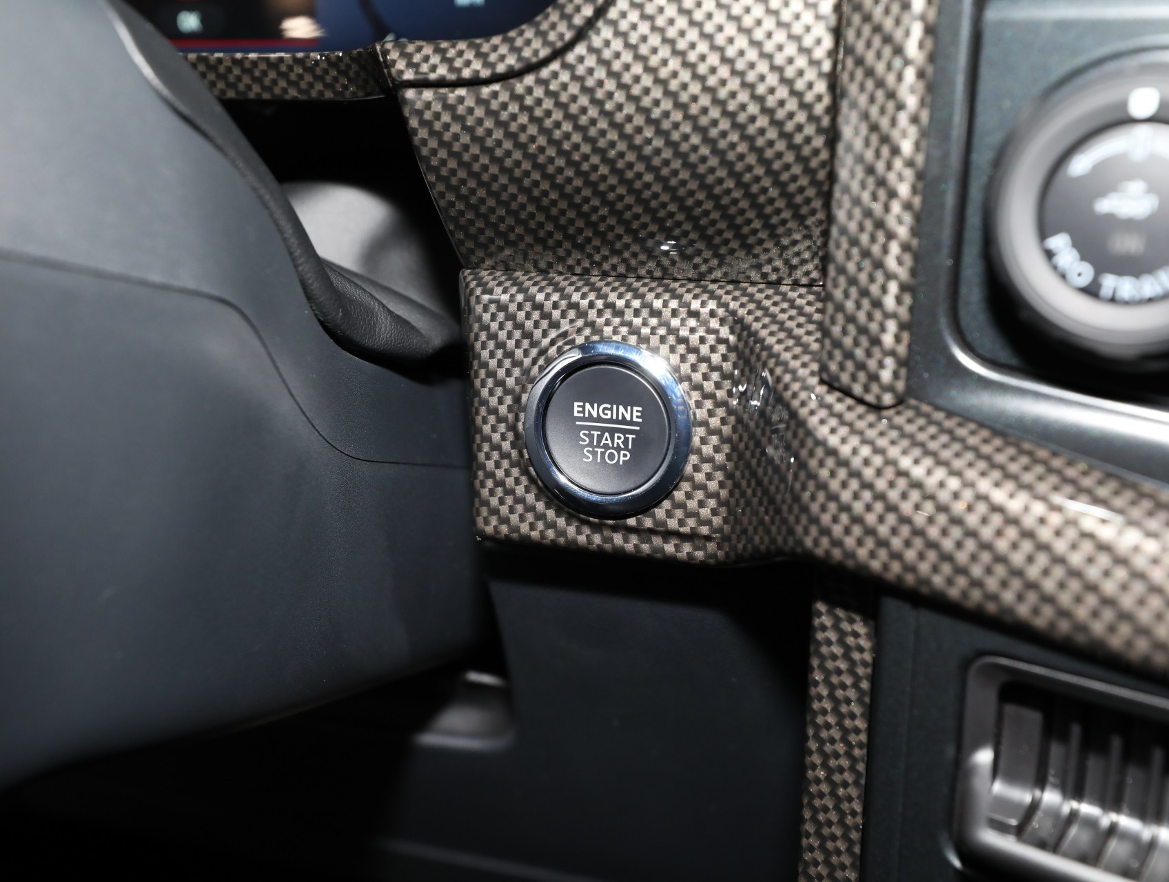 2025 Ford F-150 76