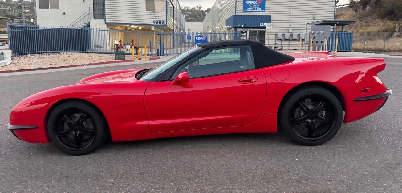 1999 Chevrolet Corvette 2