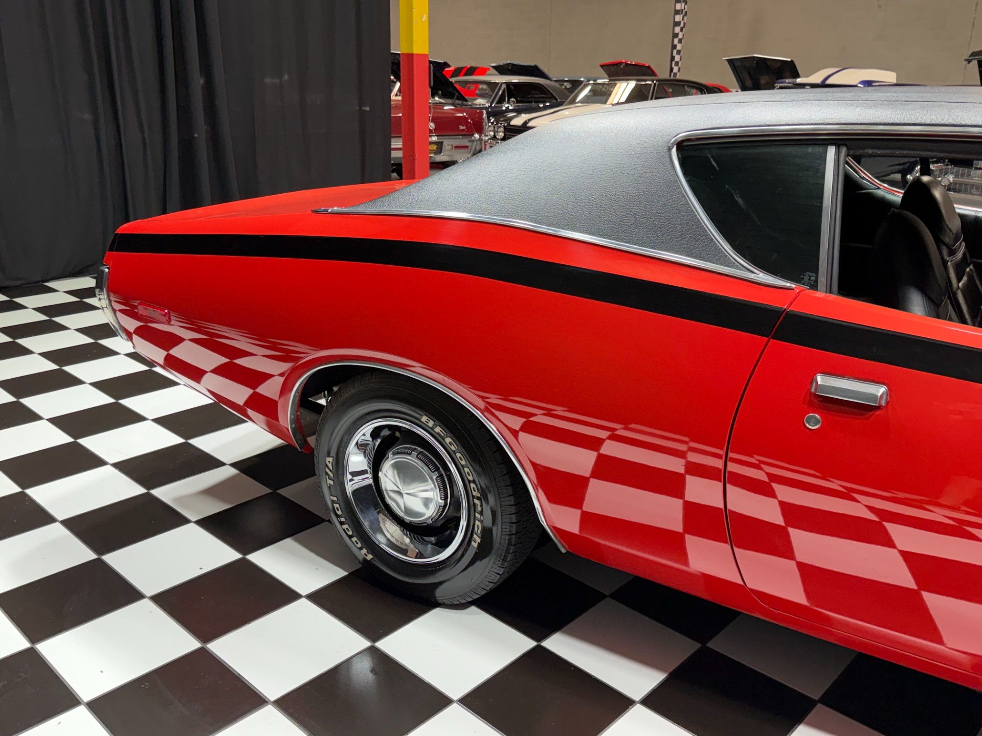 1972 Dodge Charger 19