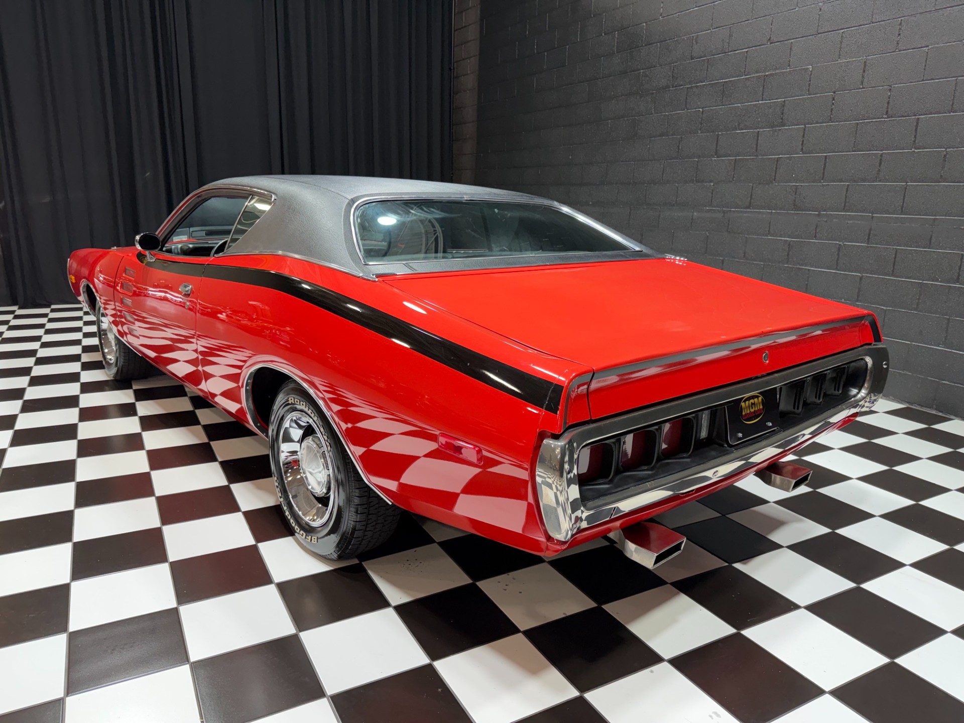 1972 Dodge Charger 27
