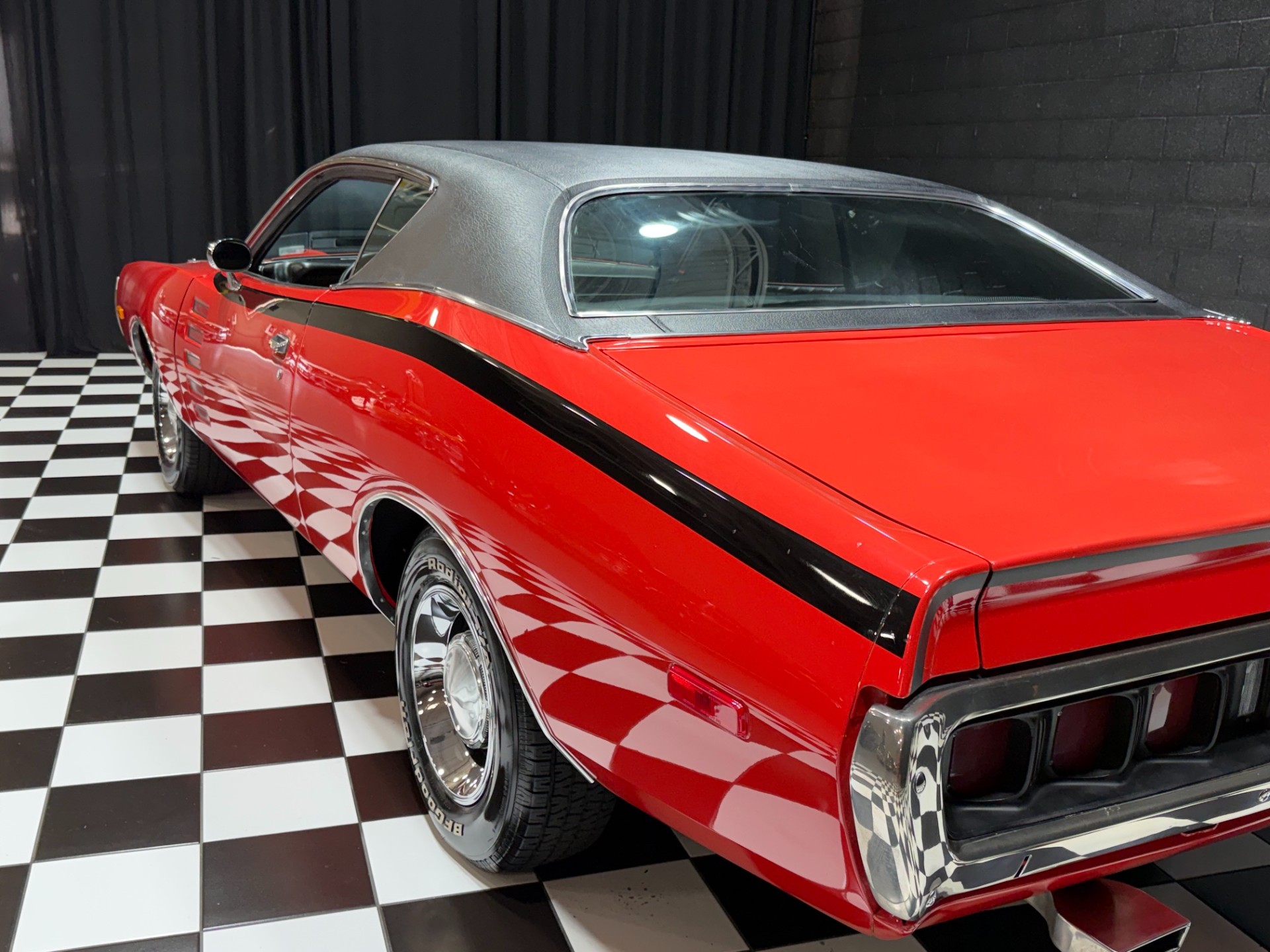 1972 Dodge Charger 28
