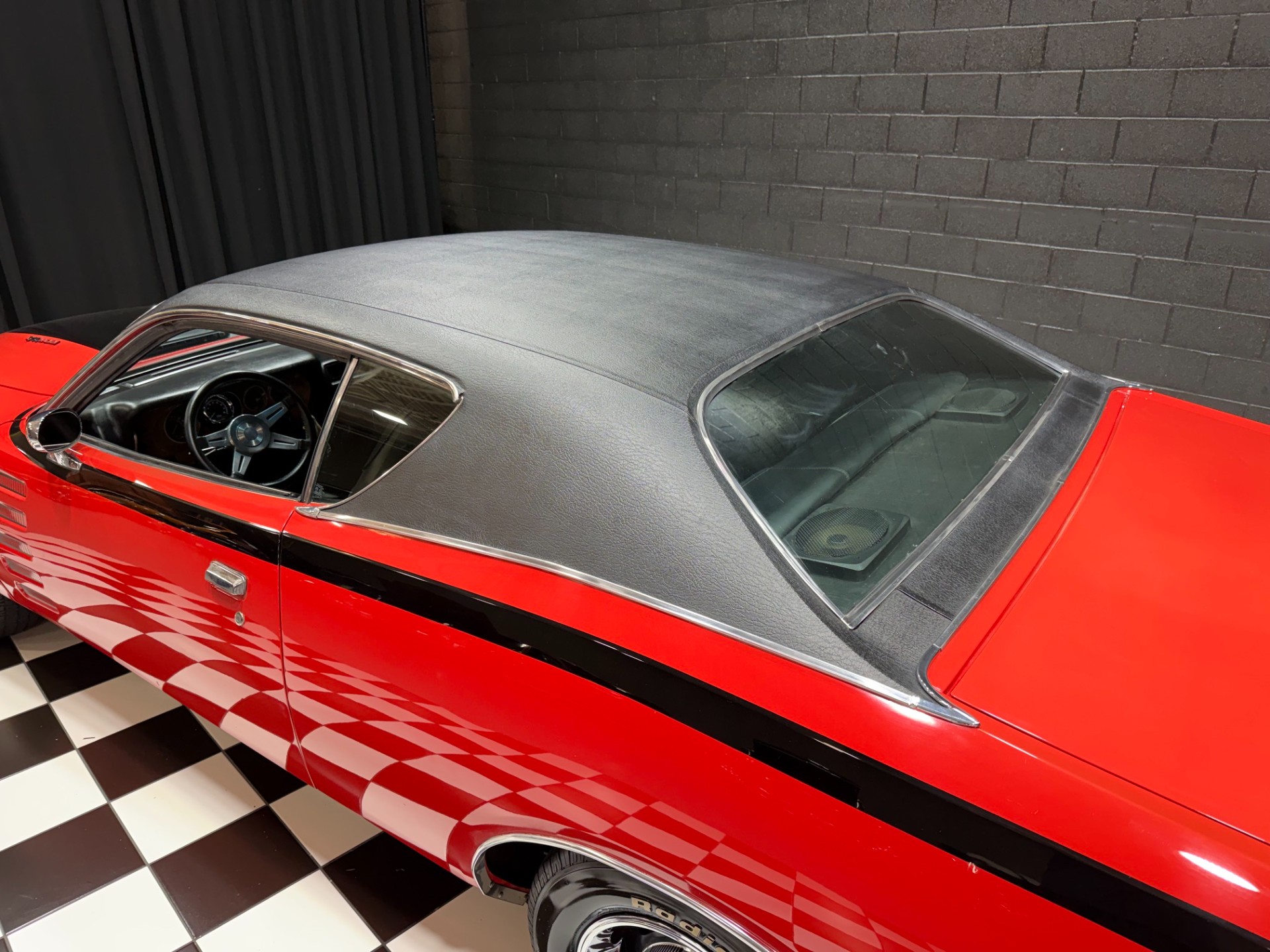 1972 Dodge Charger 29