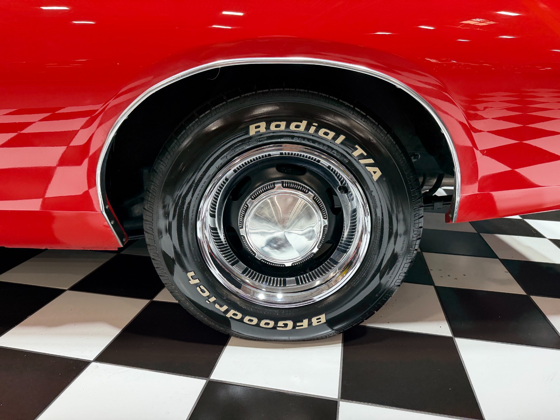 1972 Dodge Charger 33