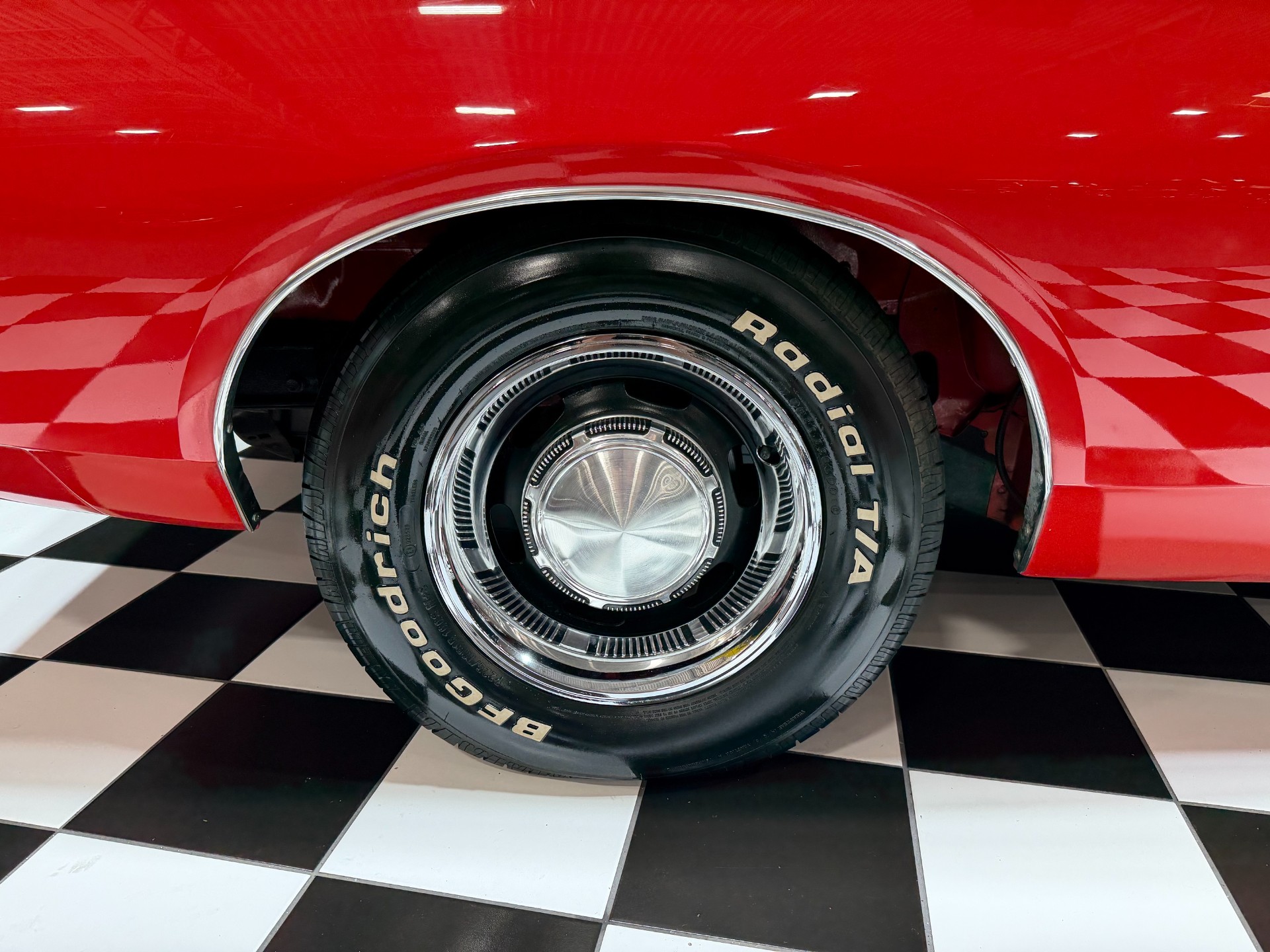 1972 Dodge Charger 34
