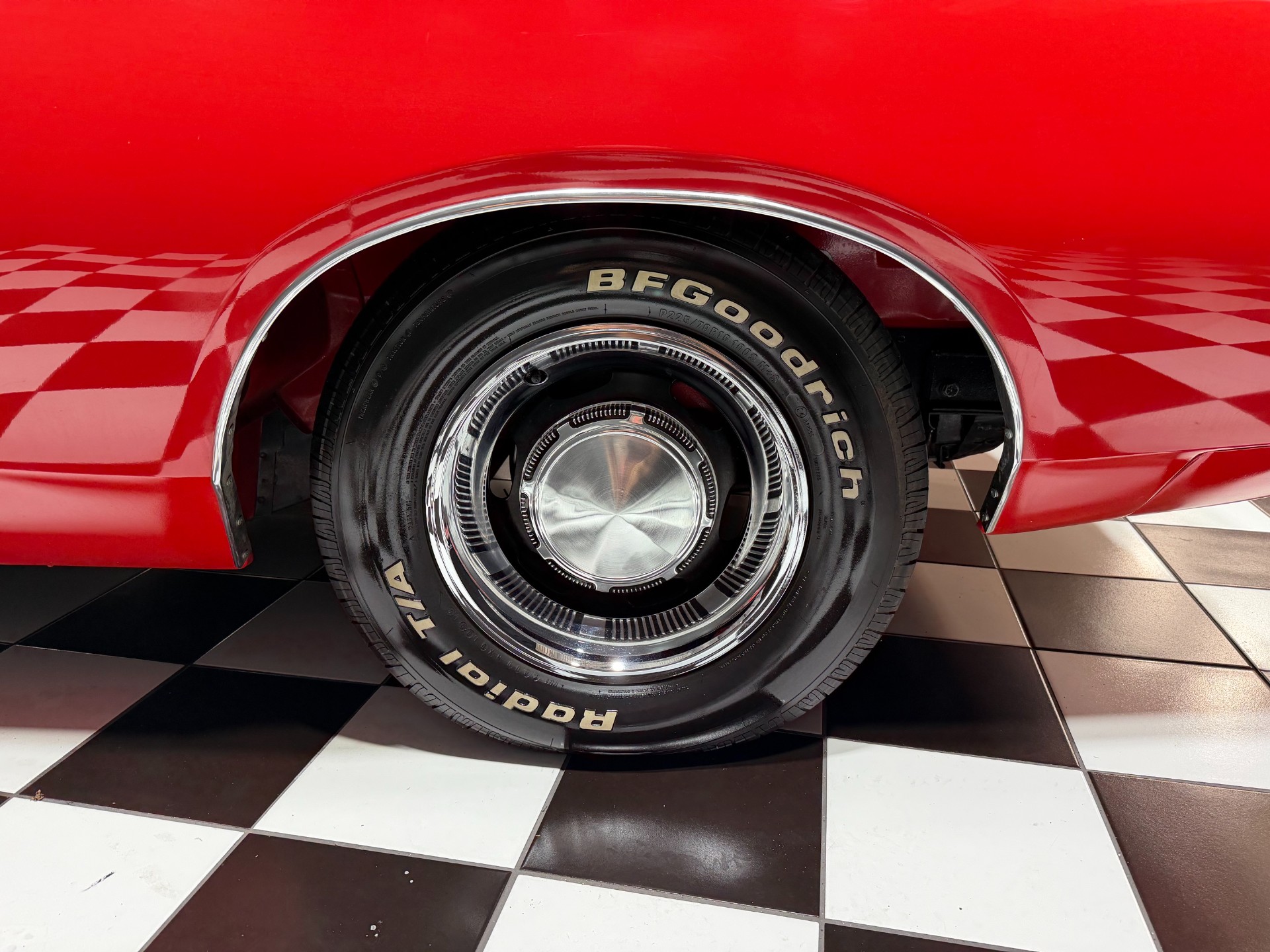 1972 Dodge Charger 35