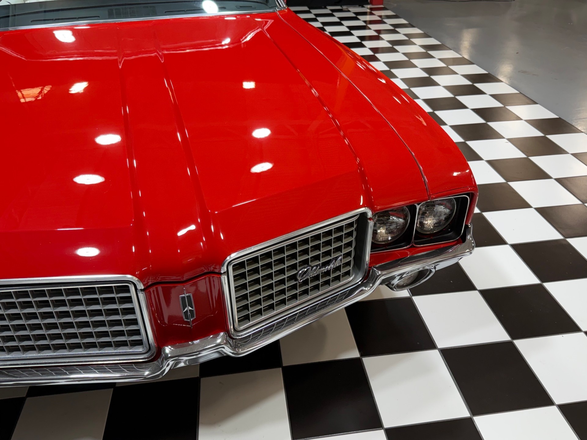 1972 Oldsmobile Cutlass Supreme 18