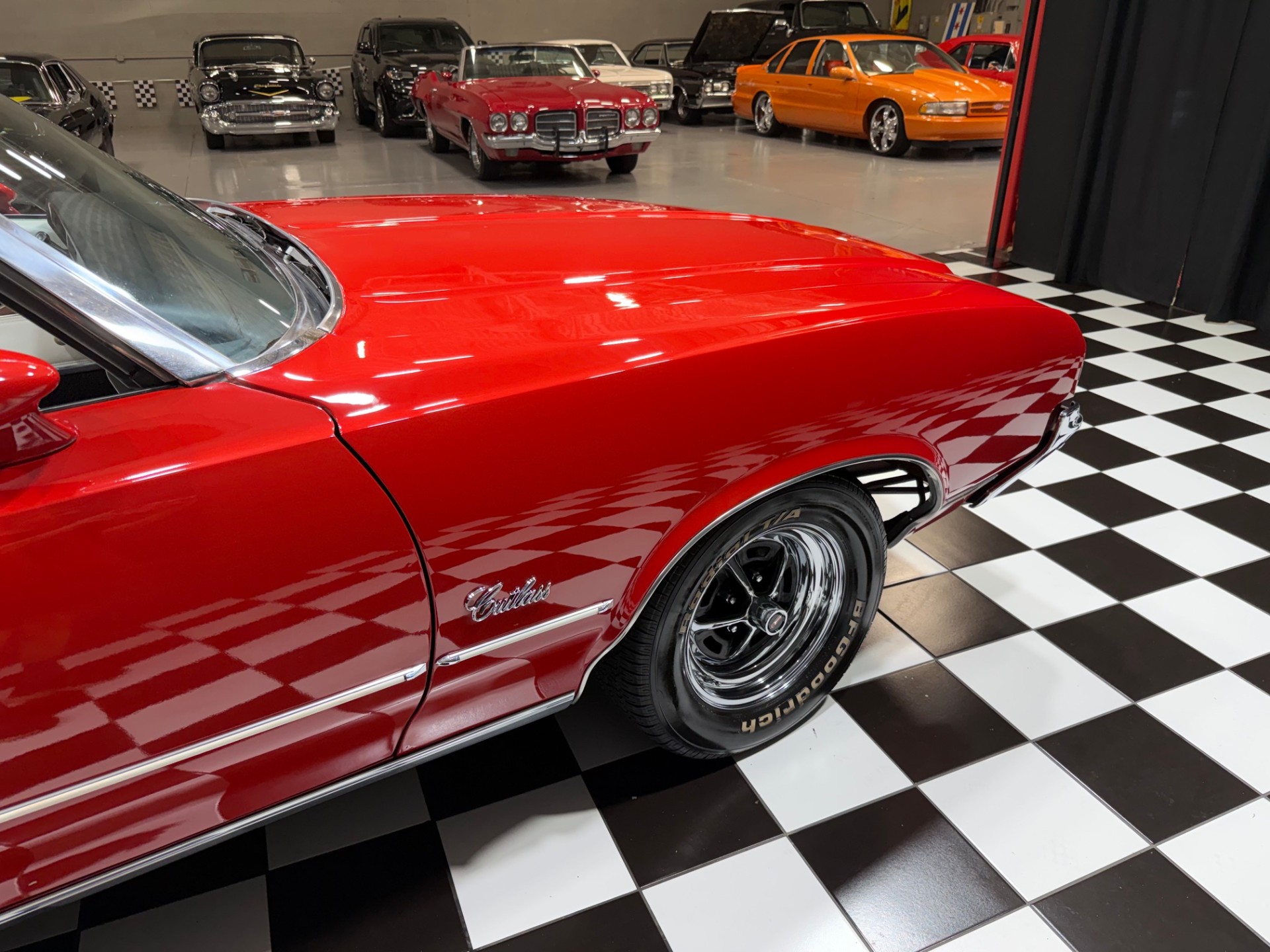 1972 Oldsmobile Cutlass Supreme 23