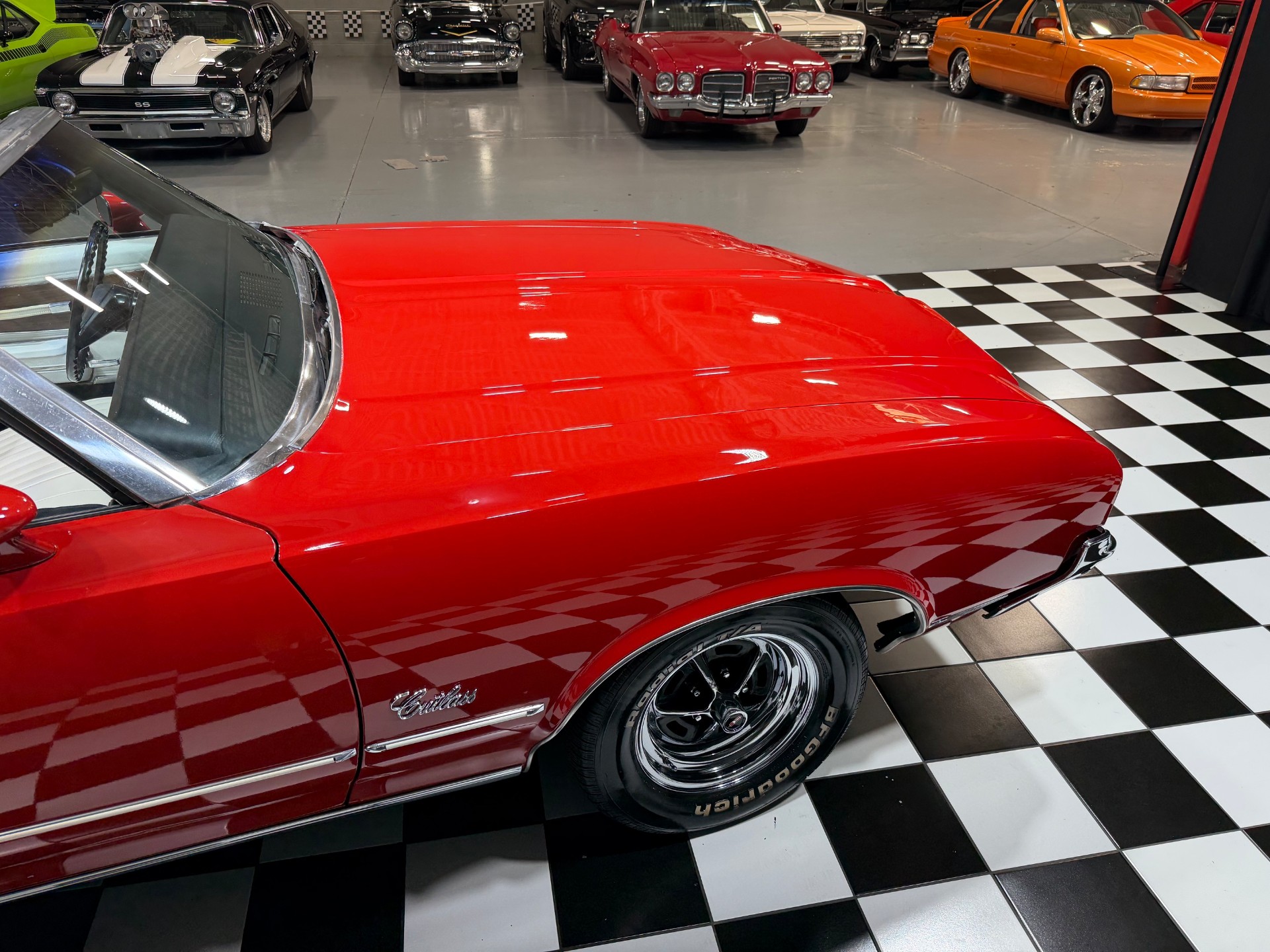 1972 Oldsmobile Cutlass Supreme 25
