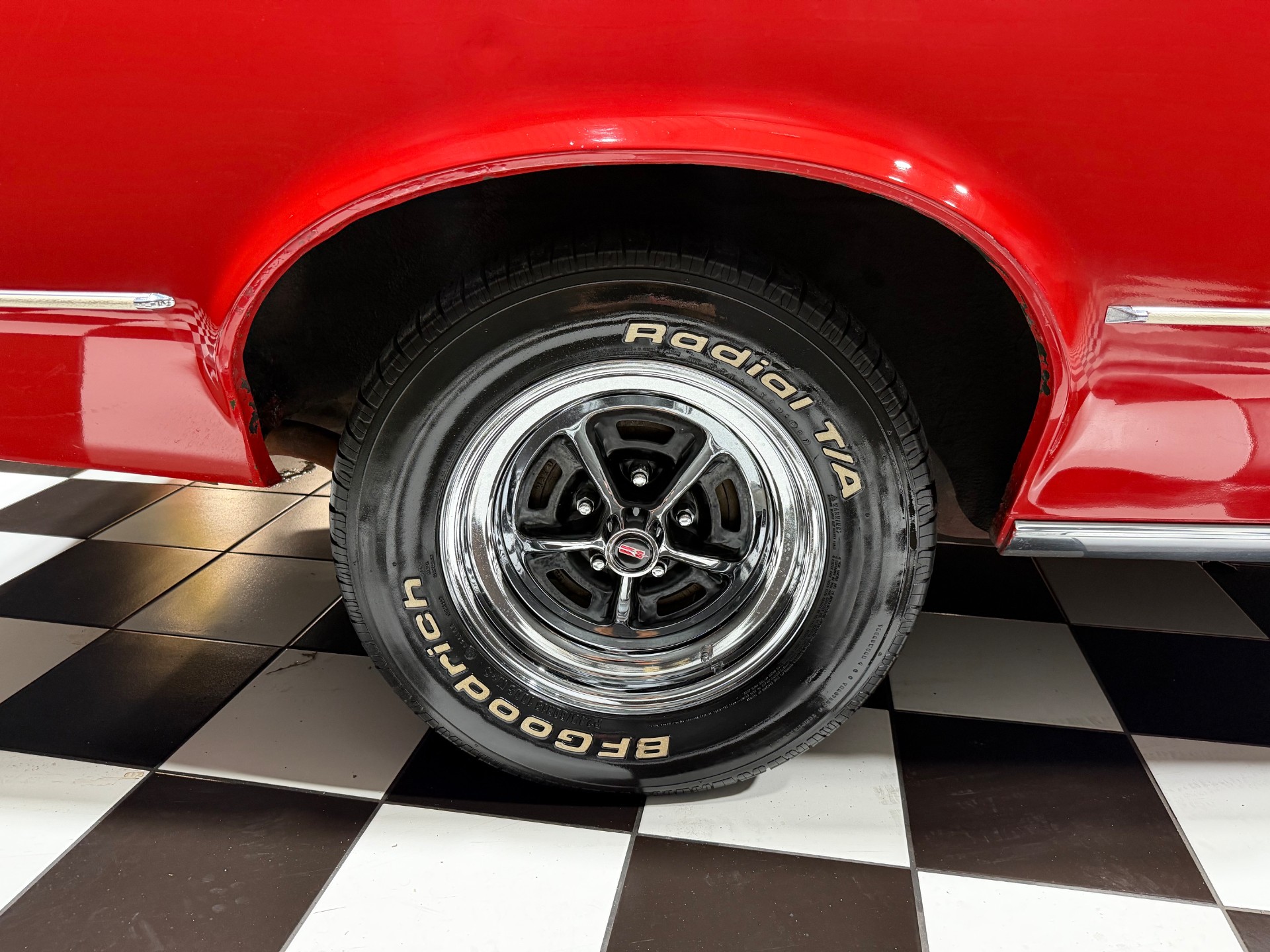 1972 Oldsmobile Cutlass Supreme 42