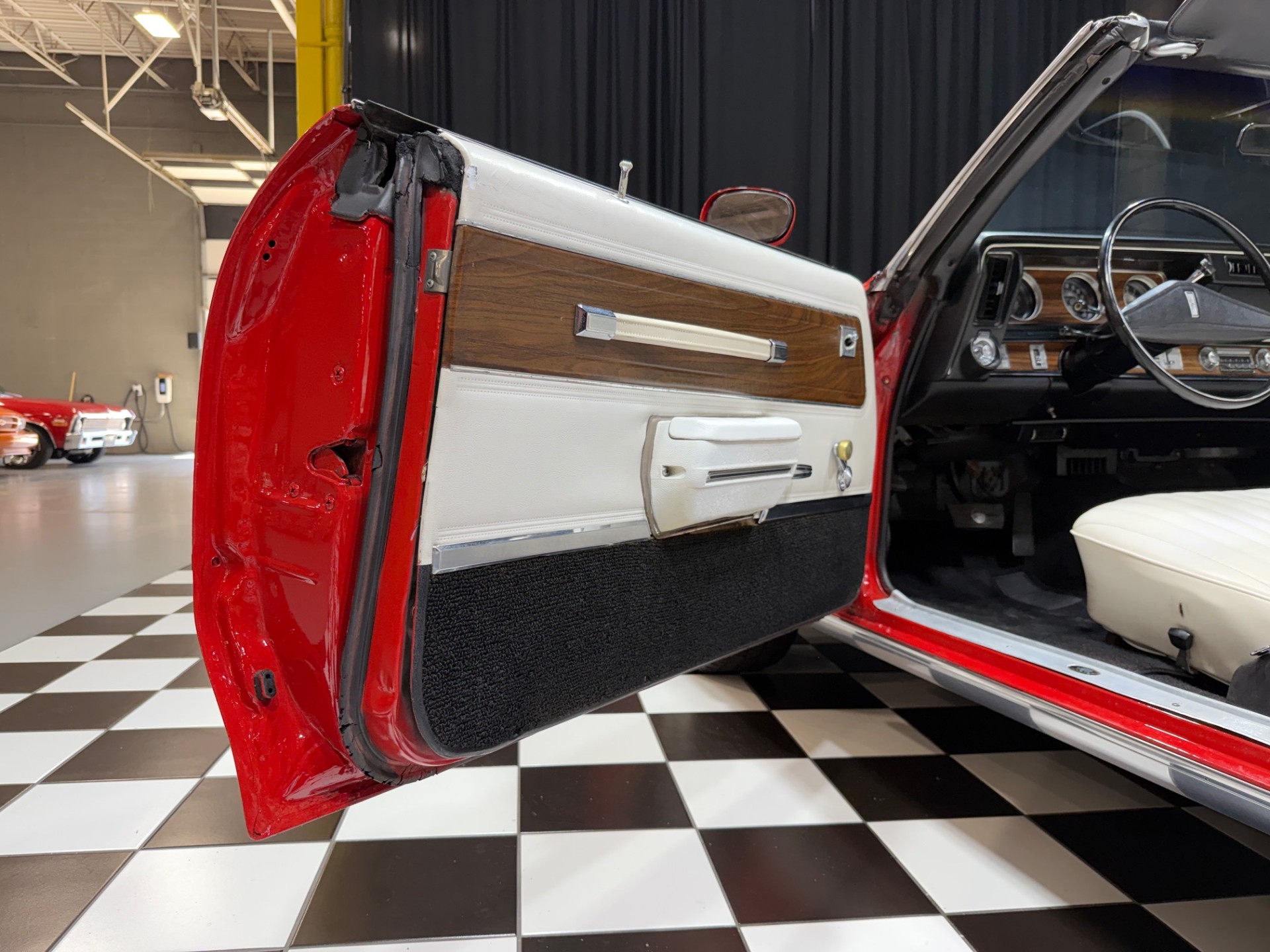 1972 Oldsmobile Cutlass Supreme 57