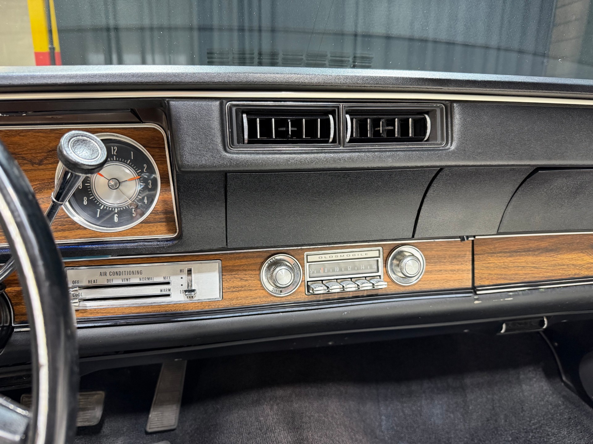 1972 Oldsmobile Cutlass Supreme 63