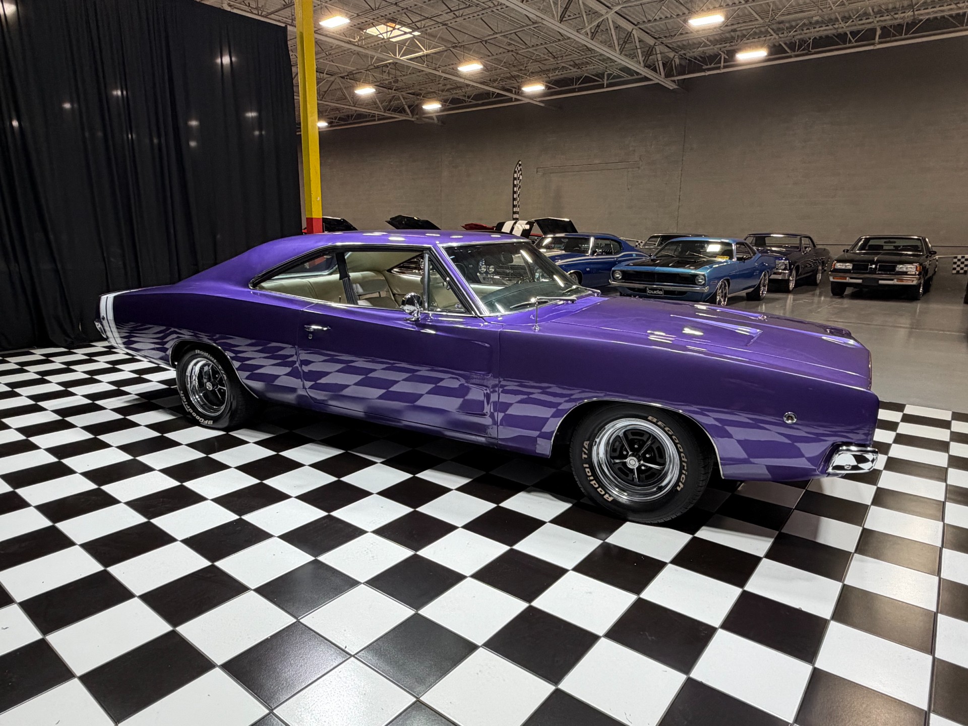 1968 Dodge Charger 19