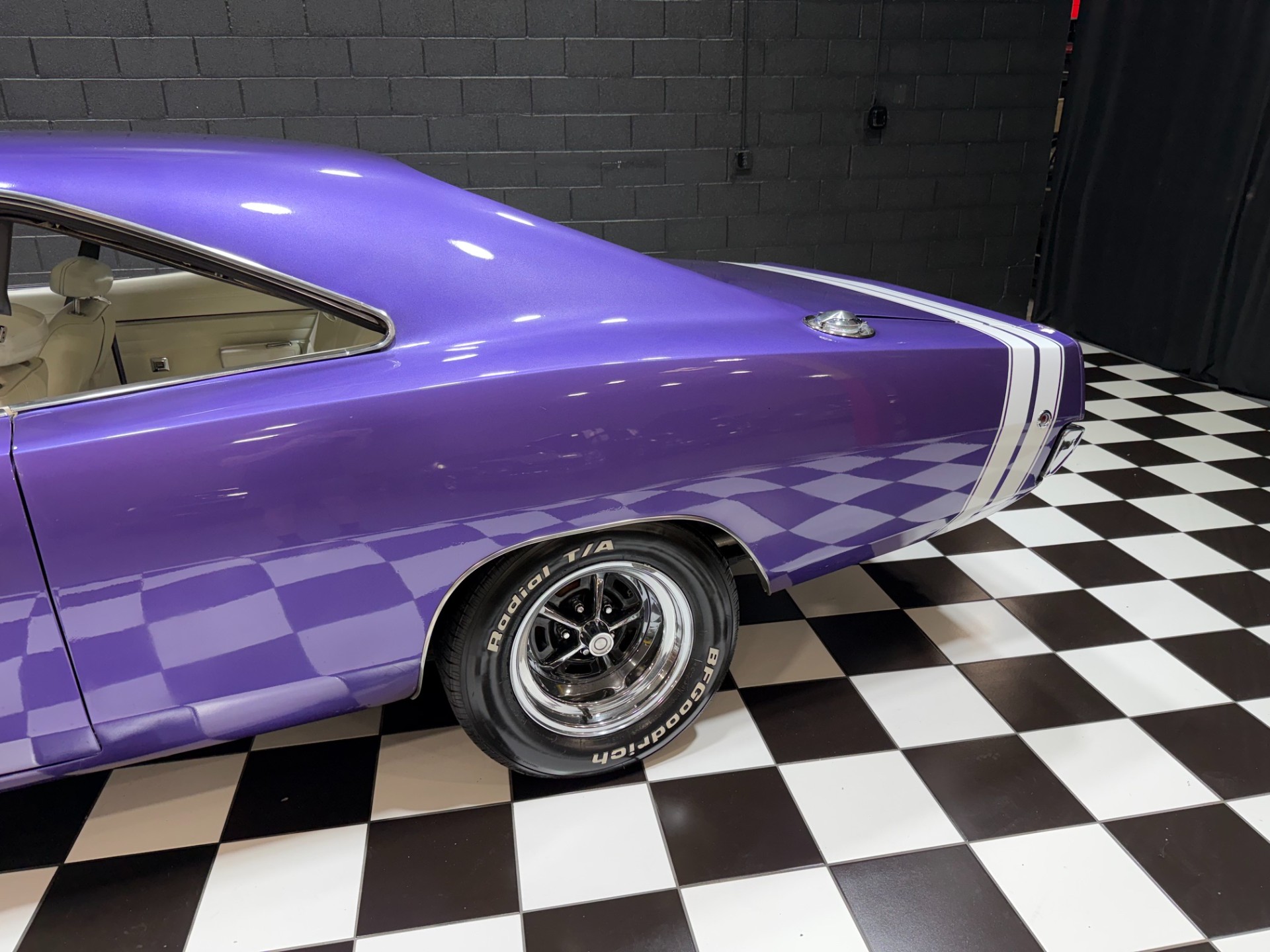 1968 Dodge Charger 30
