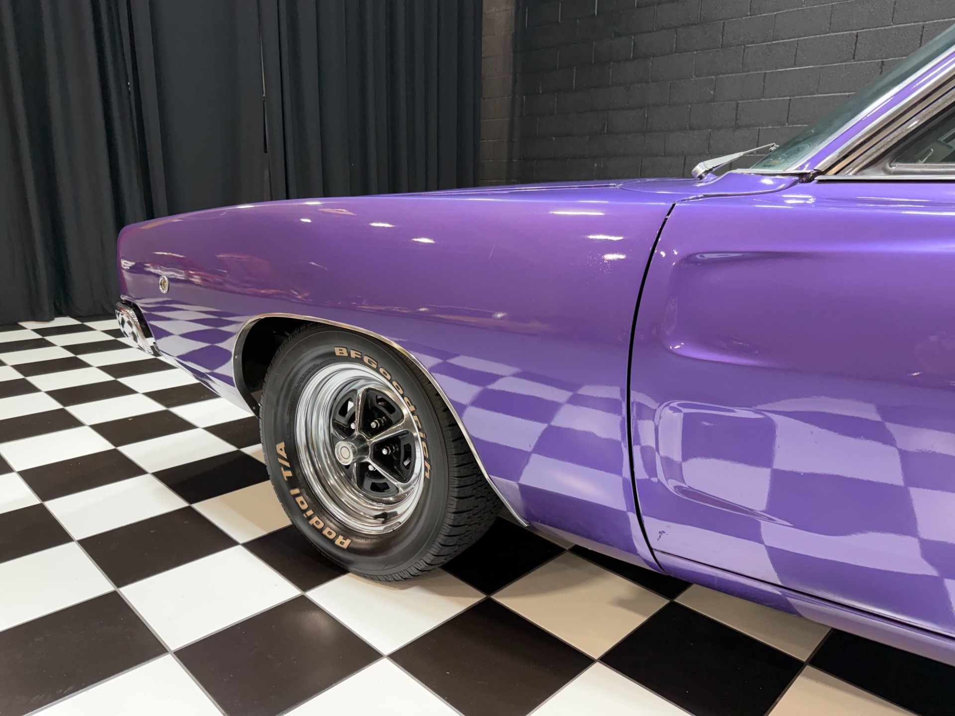 1968 Dodge Charger 32