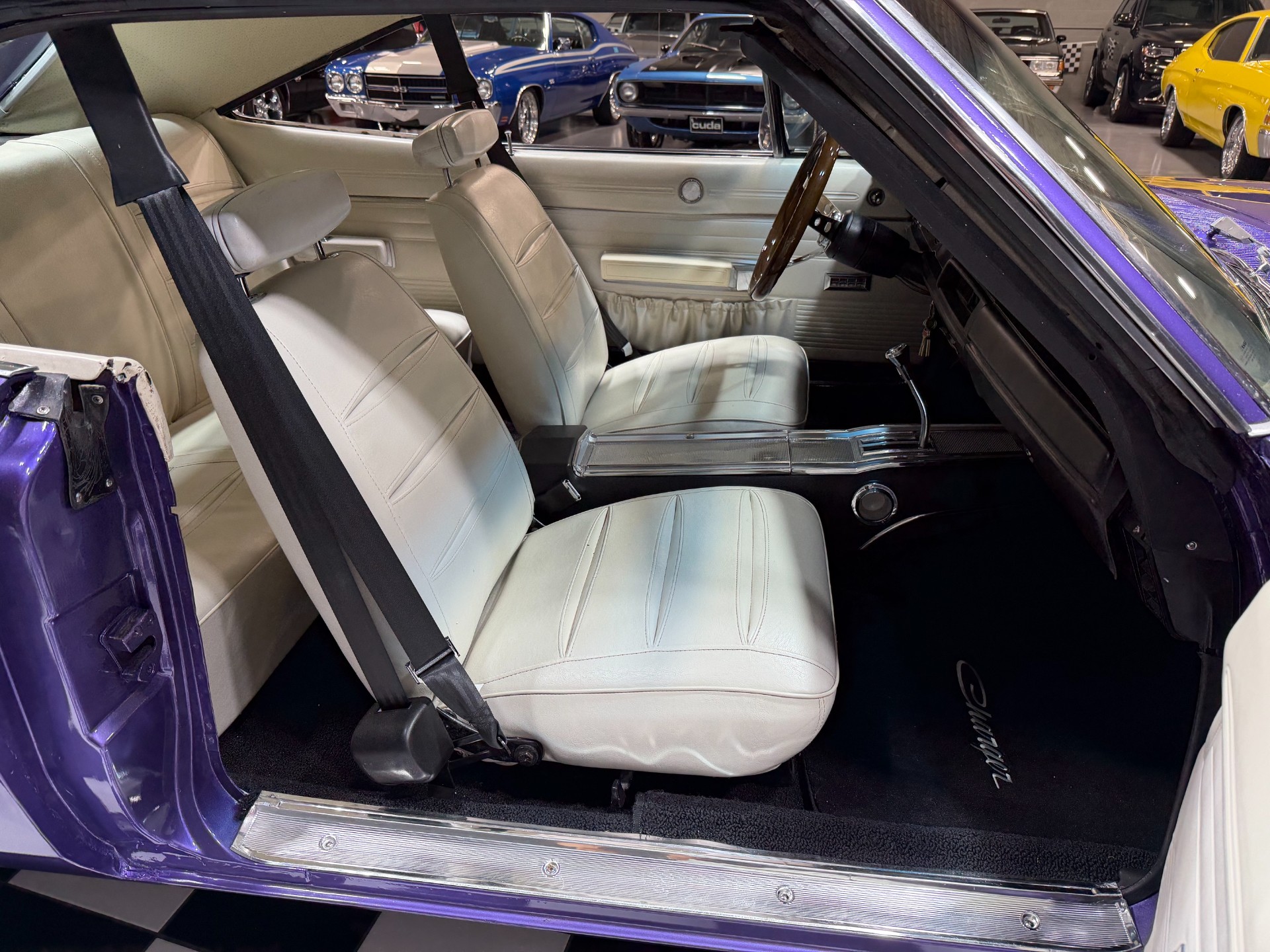 1968 Dodge Charger 44