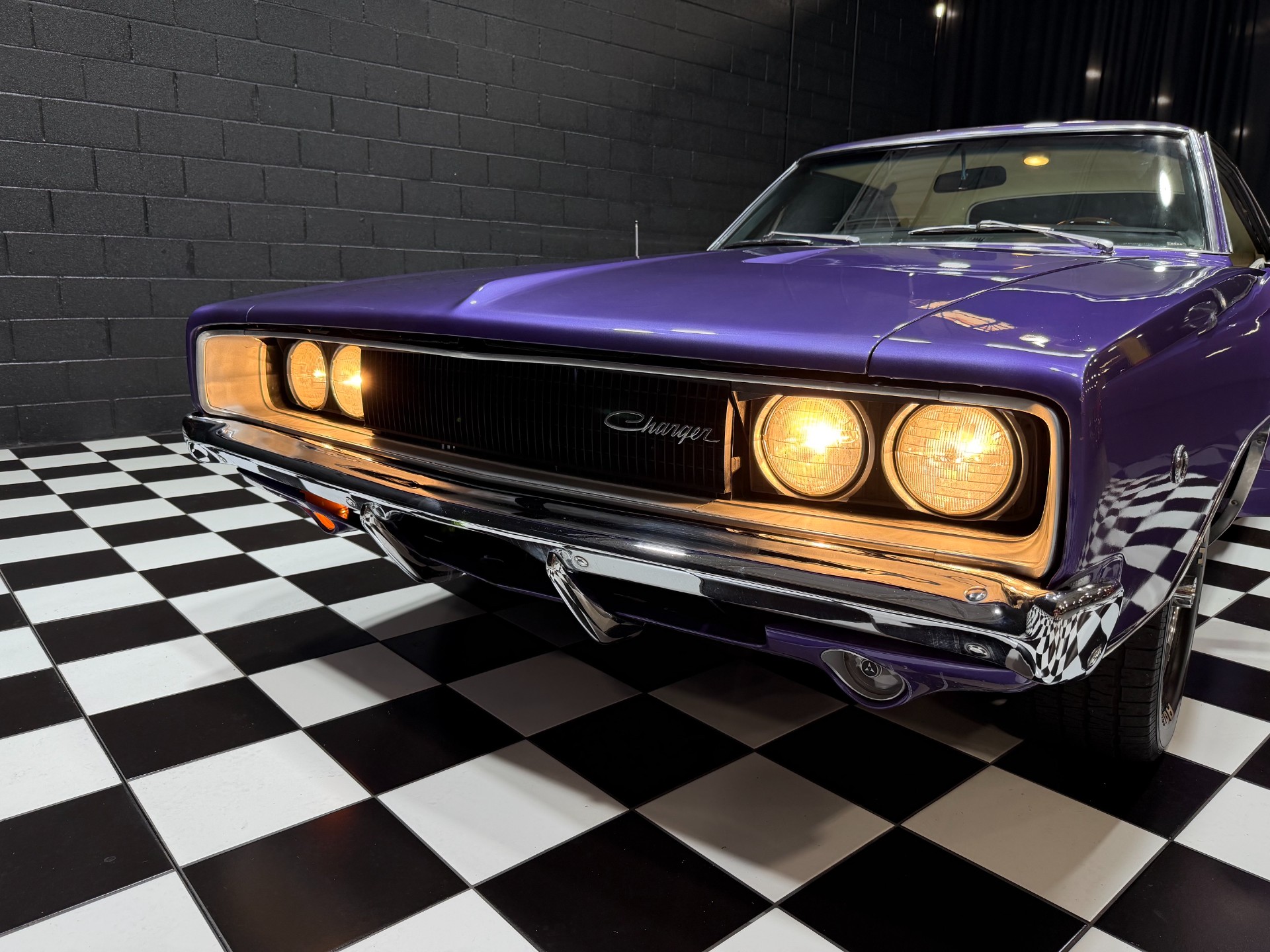 1968 Dodge Charger 80