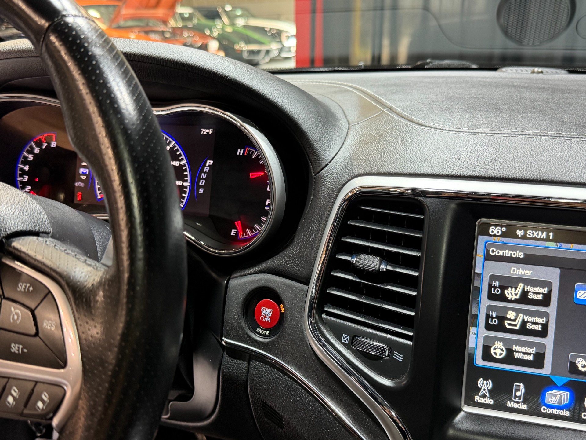 2014 Jeep Grand Cherokee 69
