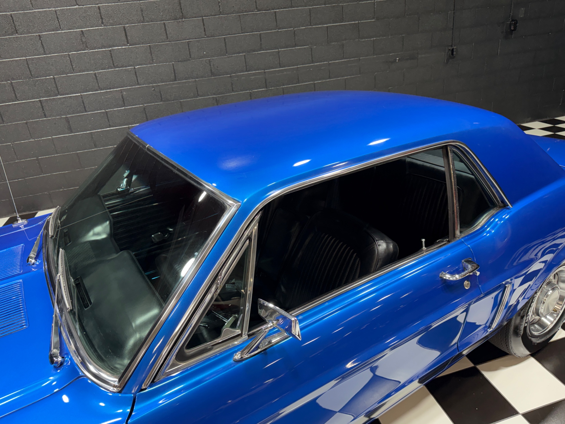 1968 Ford Mustang 17