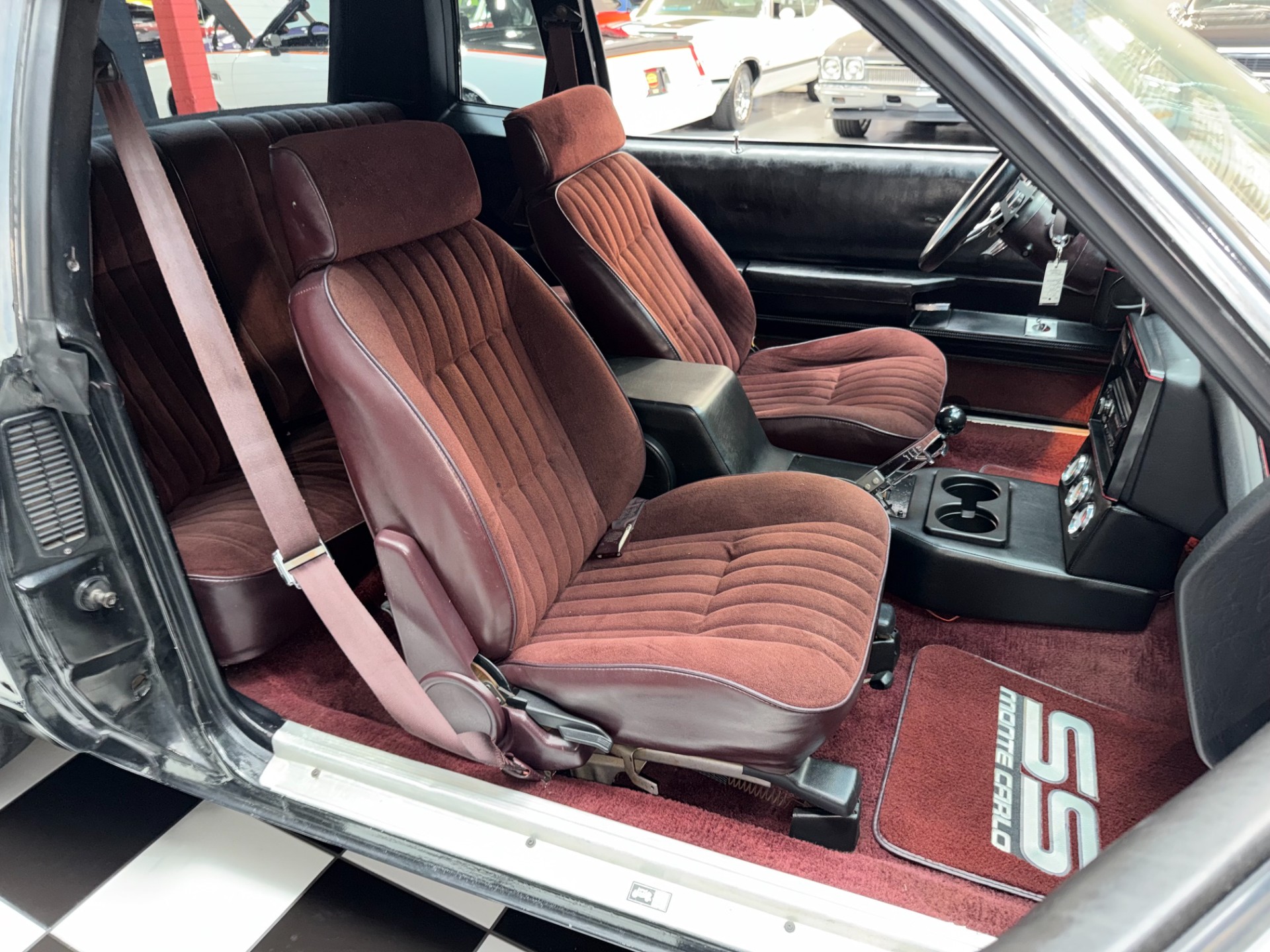 1986 Chevrolet Monte Carlo 38
