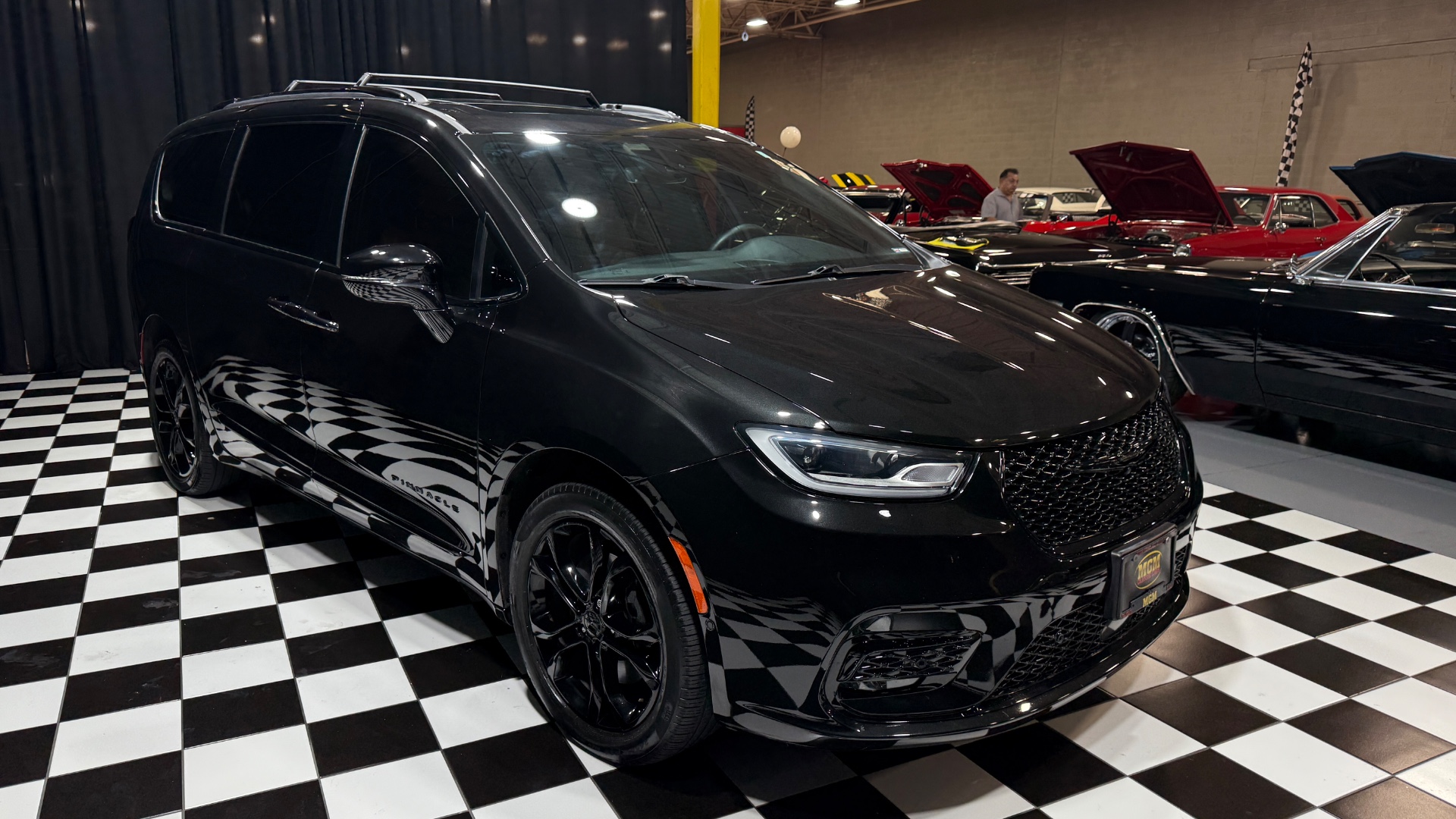 2021 Chrysler Pacifica 12