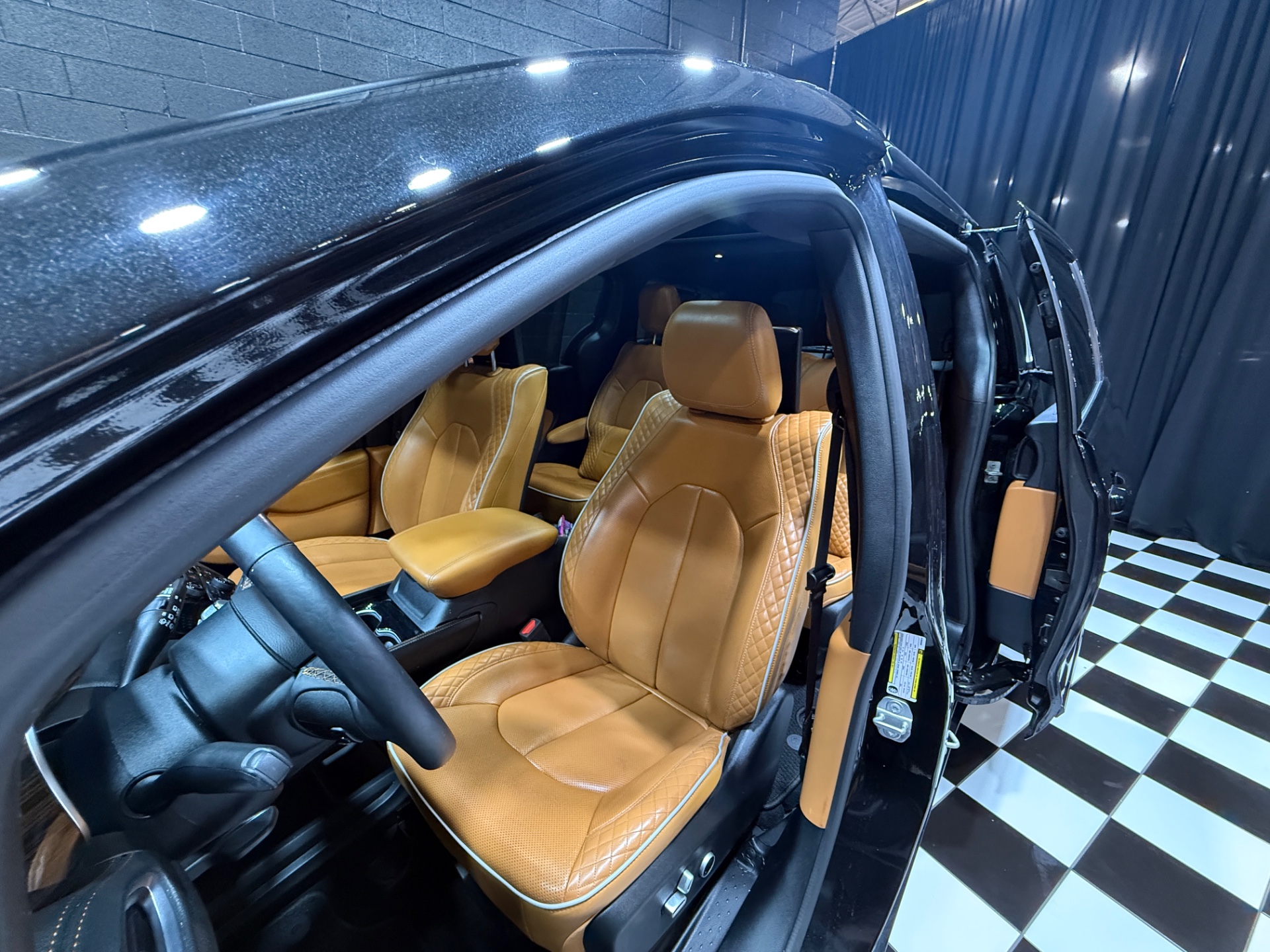 2021 Chrysler Pacifica 49