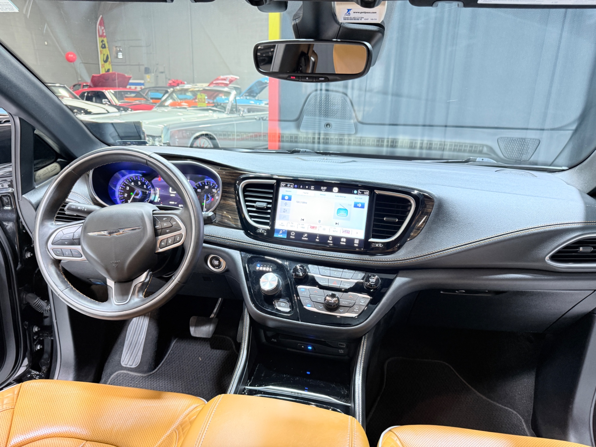 2021 Chrysler Pacifica 66