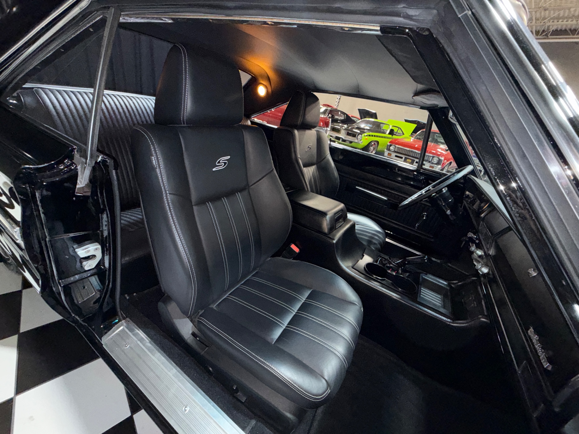 1966 Plymouth Belvedere 4