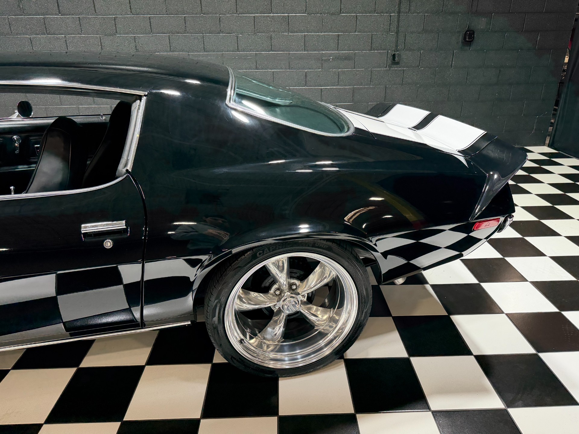1971 Chevrolet Camaro 29