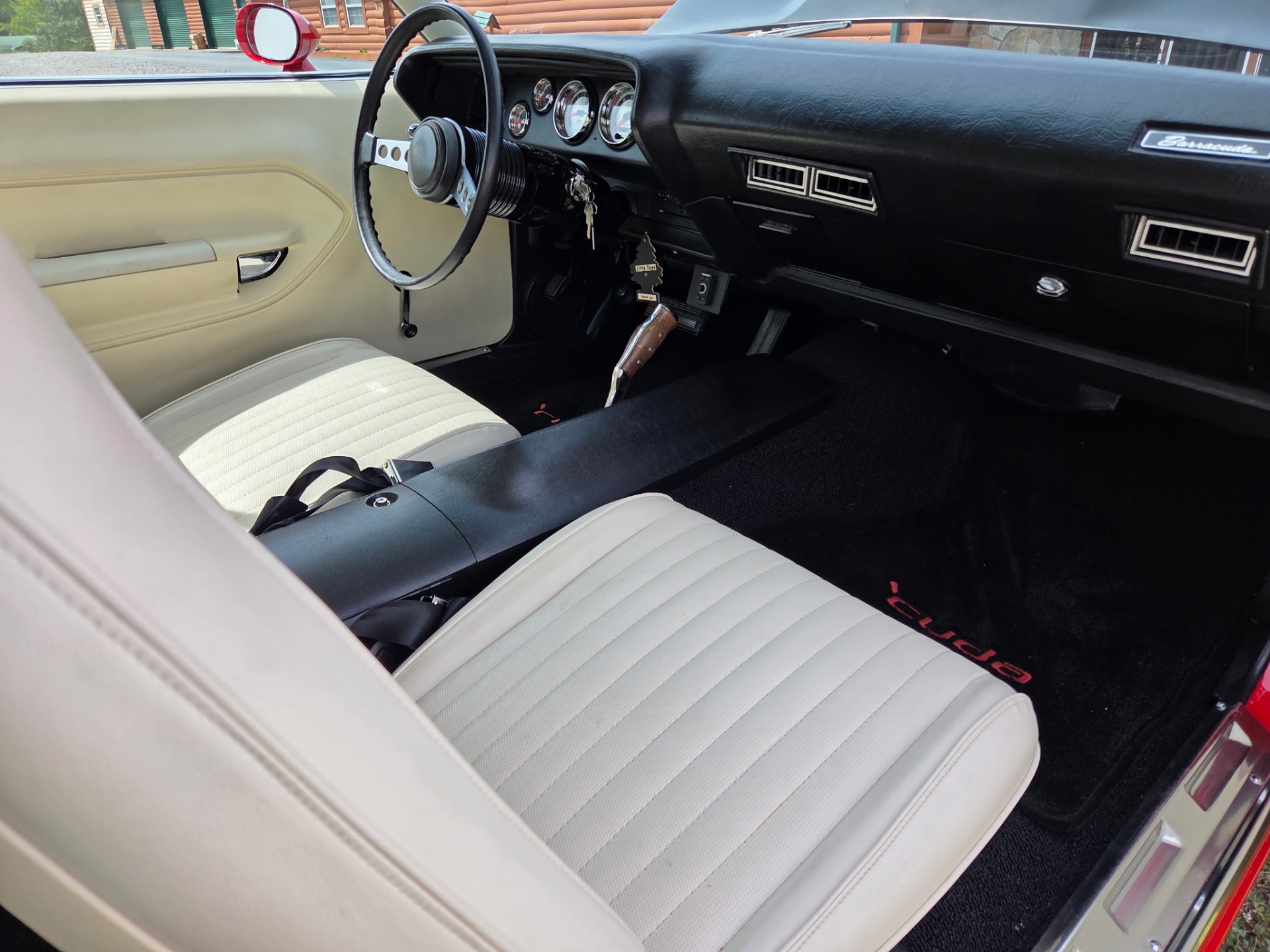 1972 Plymouth Cuda 10