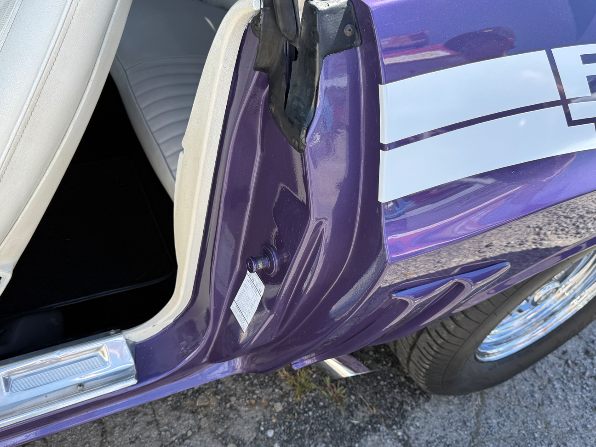 1972 Dodge Challenger 13