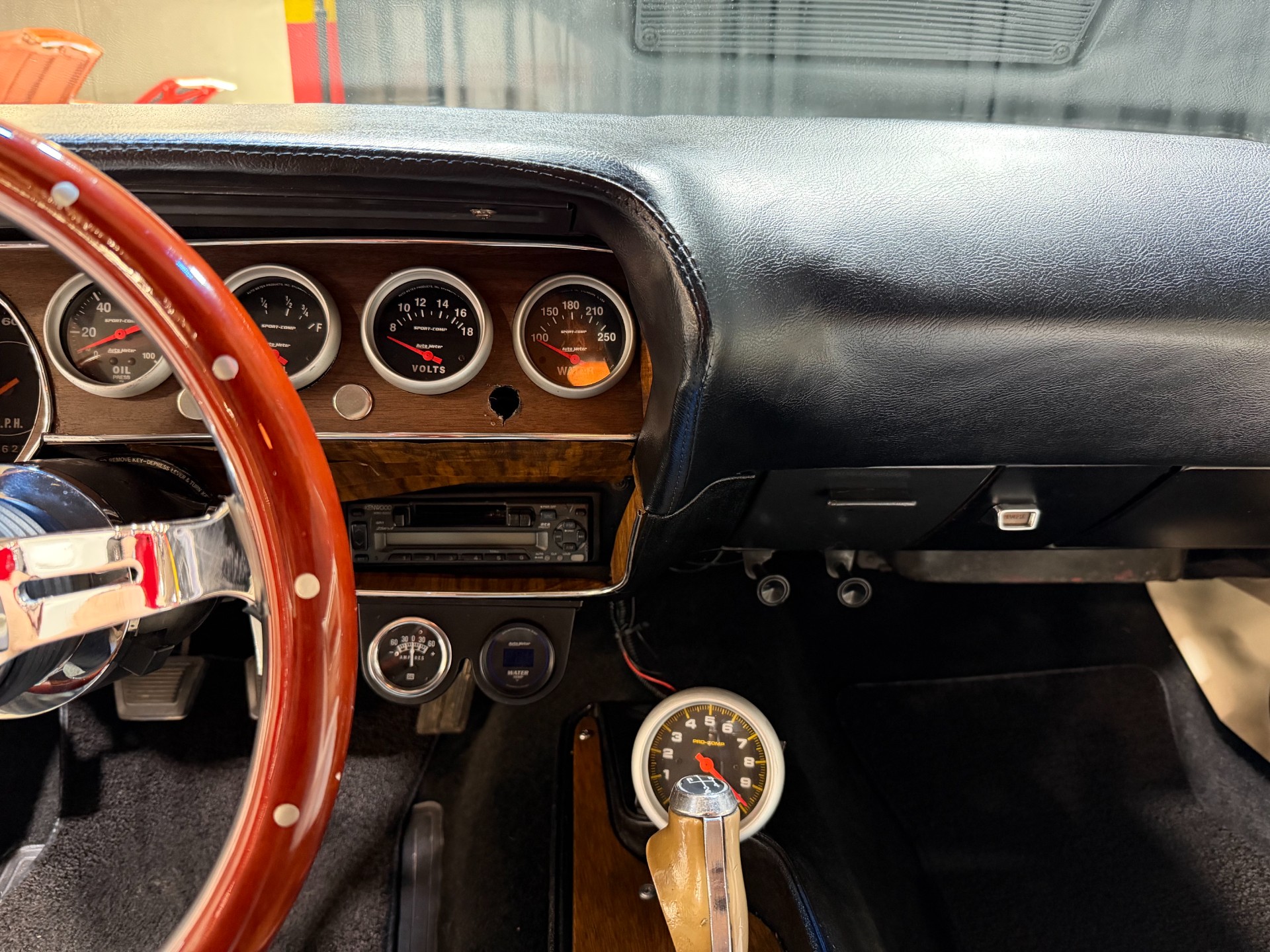 1972 Dodge Challenger 57
