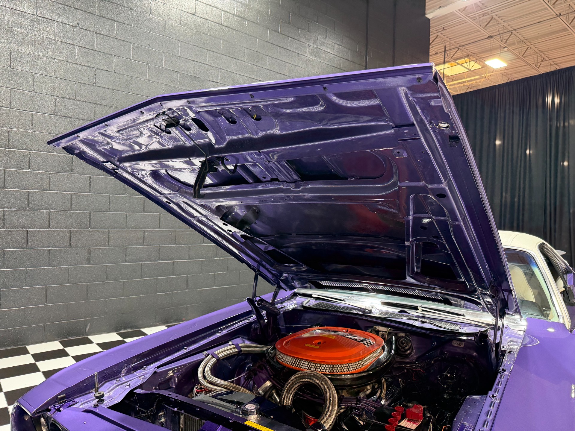 1972 Dodge Challenger 87