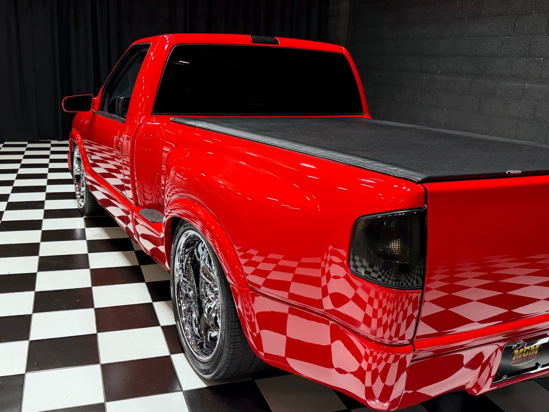2001 Chevrolet S10 26