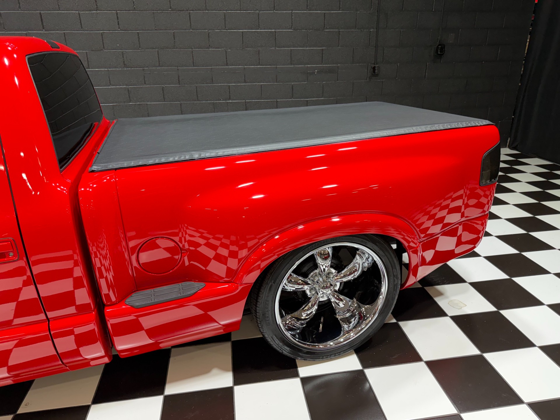 2001 Chevrolet S10 28