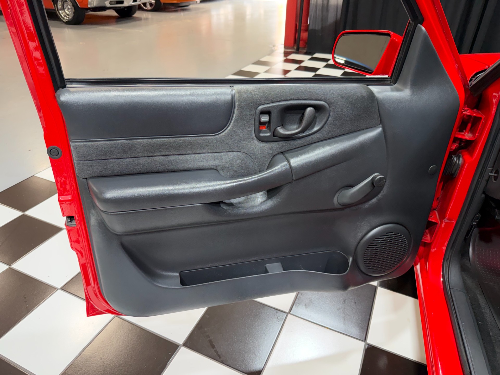2001 Chevrolet S10 43