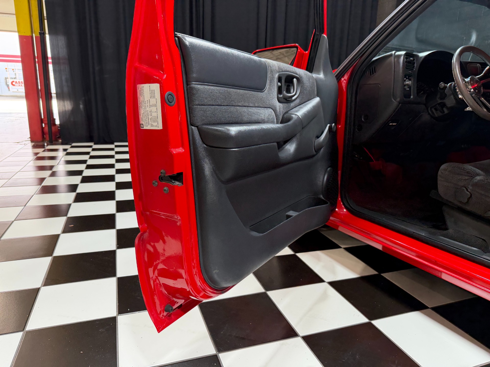 2001 Chevrolet S10 44