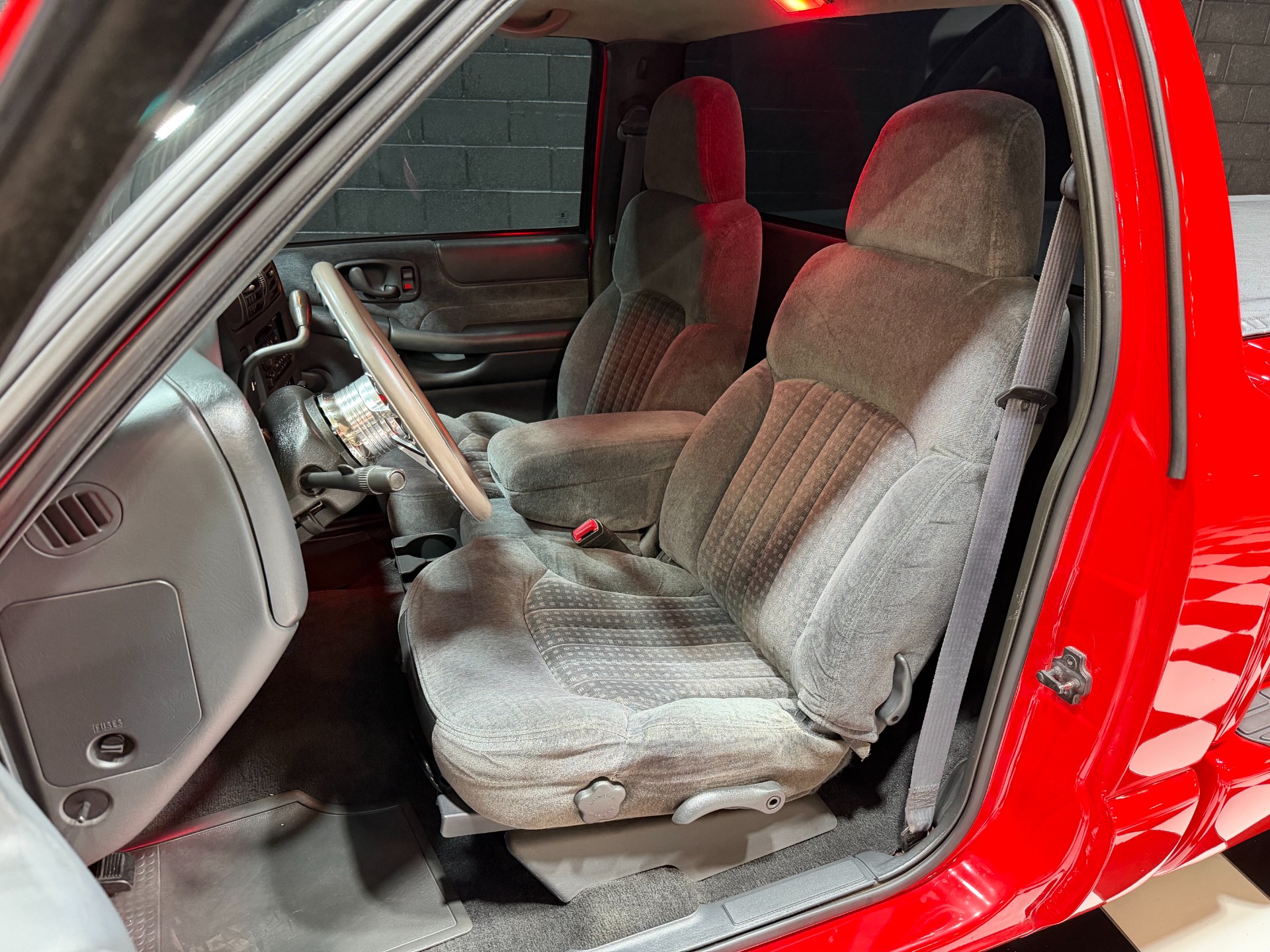 2001 Chevrolet S10 46
